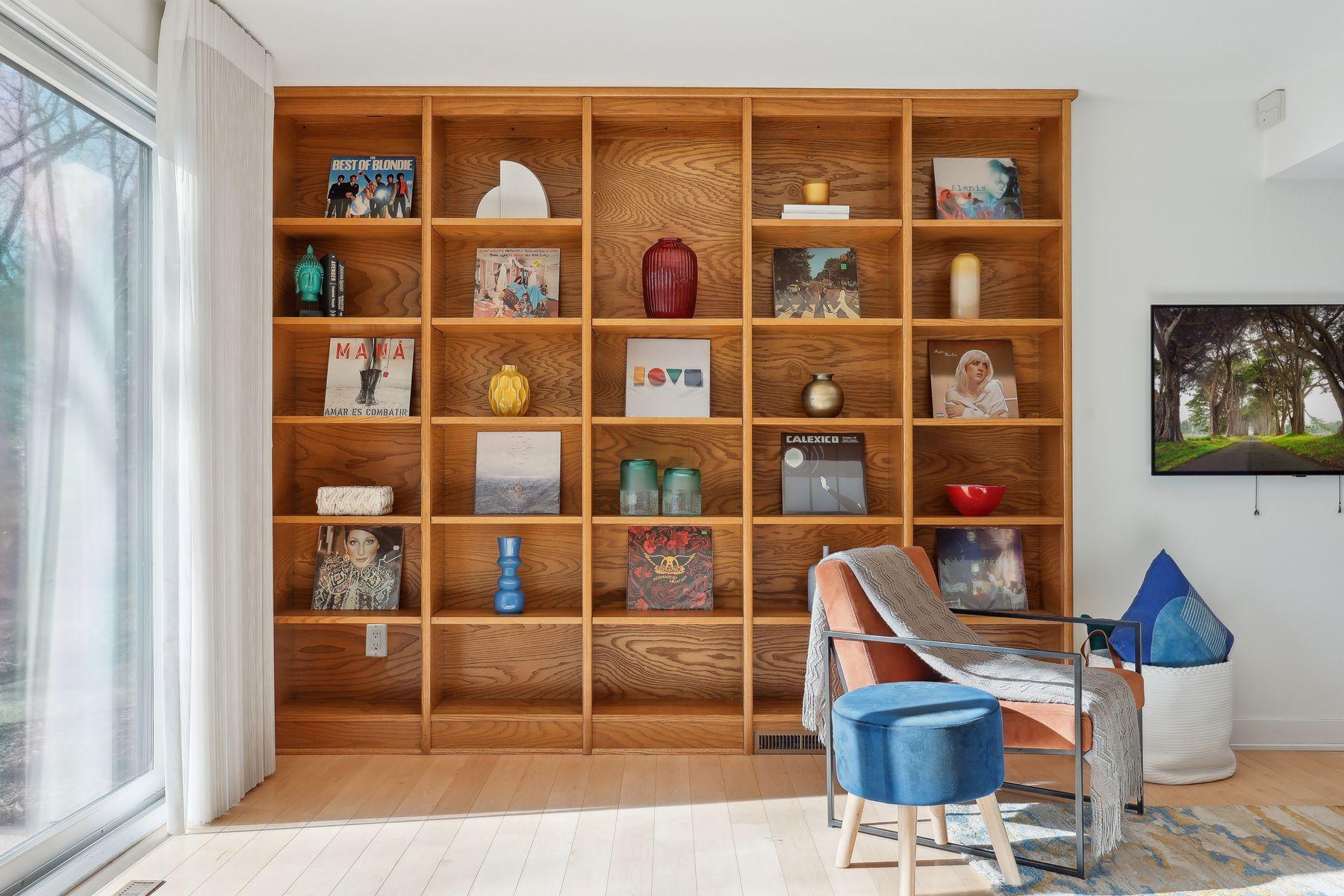 1100 Greenbriar Road SW