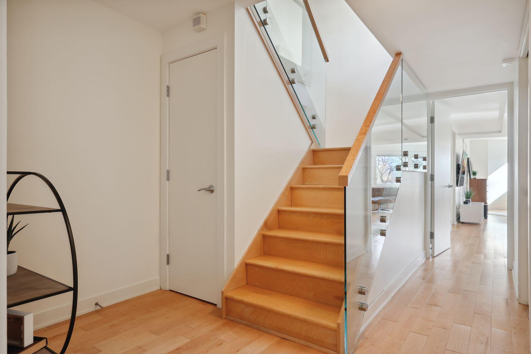 1100 Greenbriar Road SW