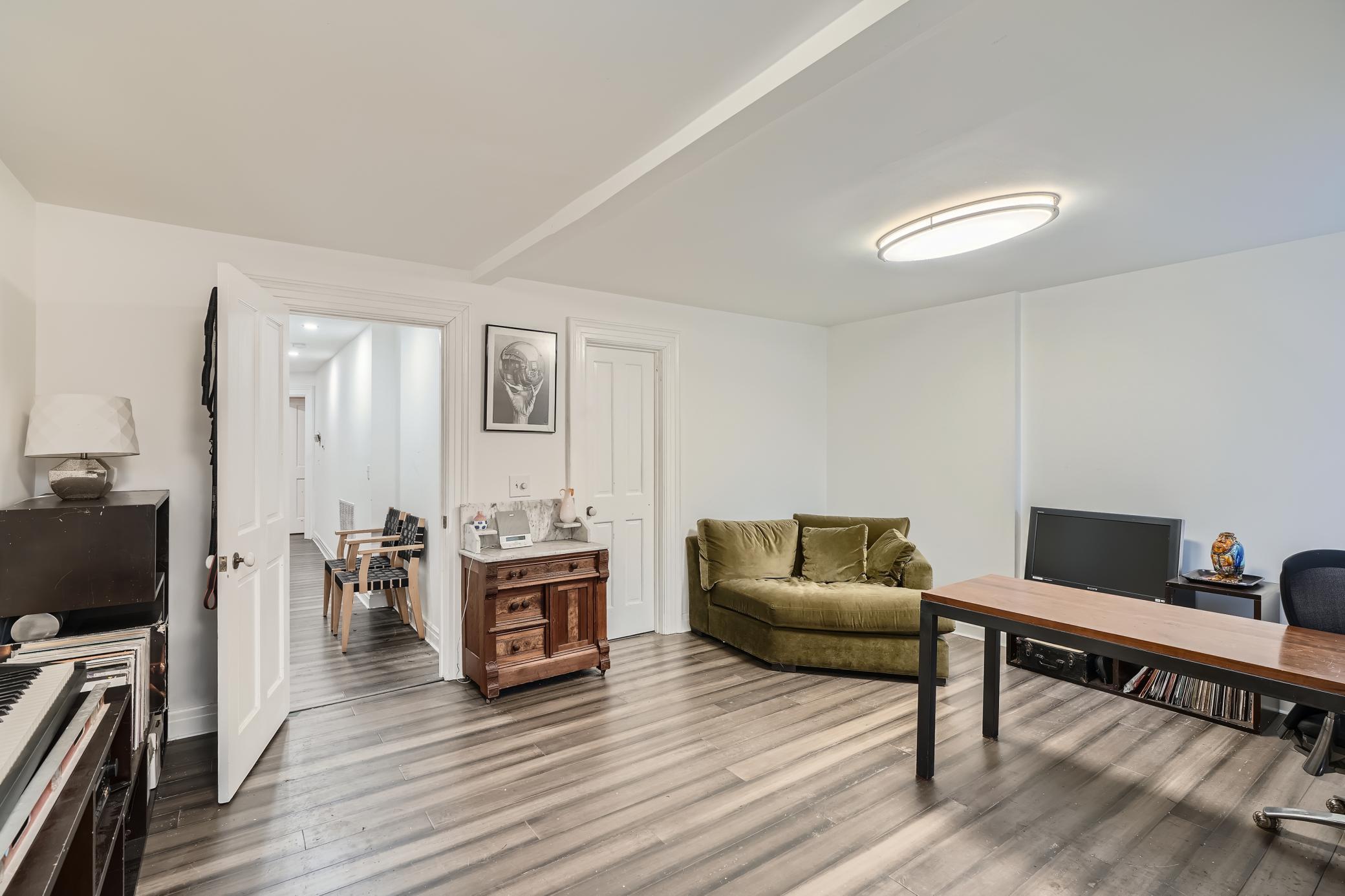 14 Grove Street Unit: 14B