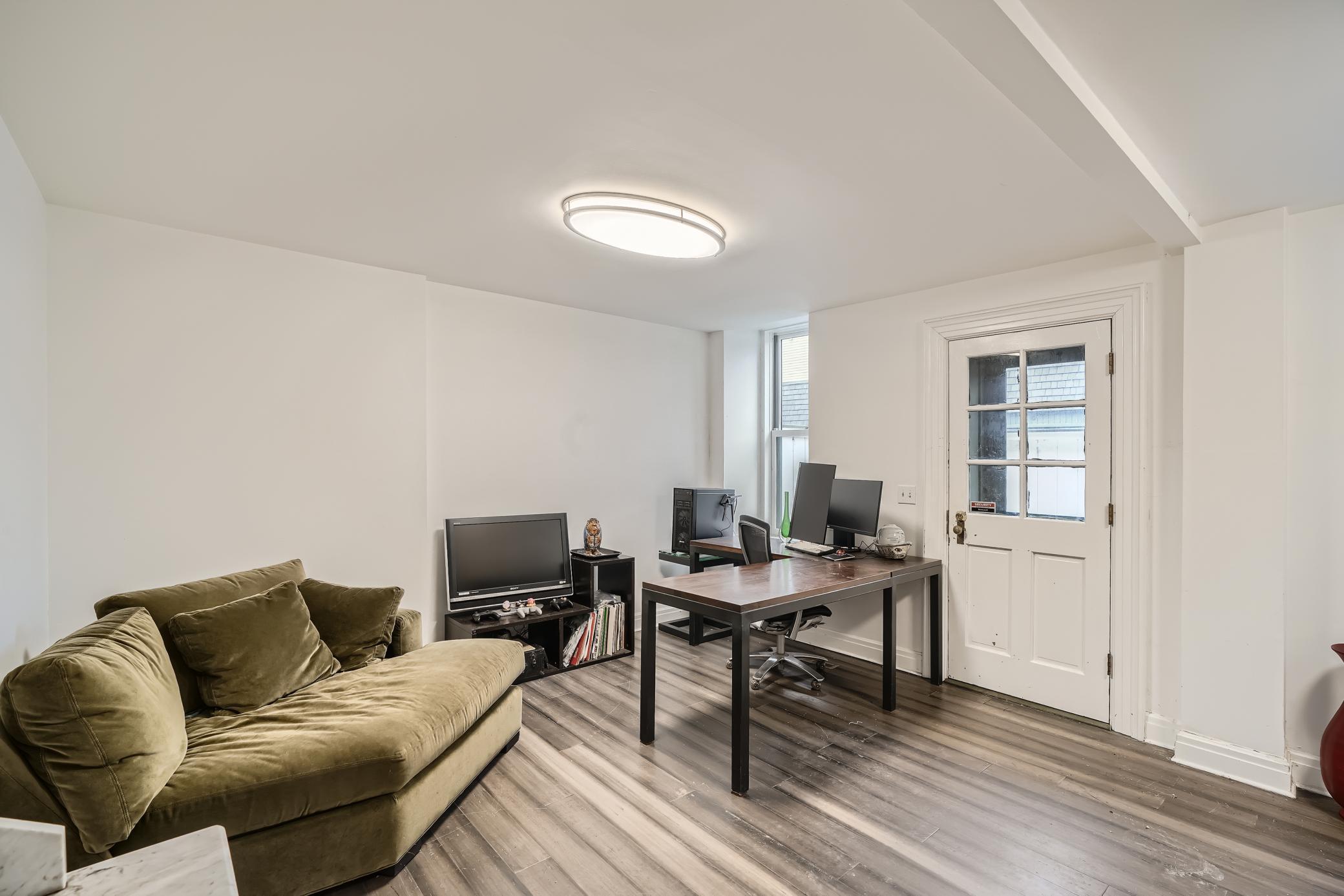 14 Grove Street Unit: 14B