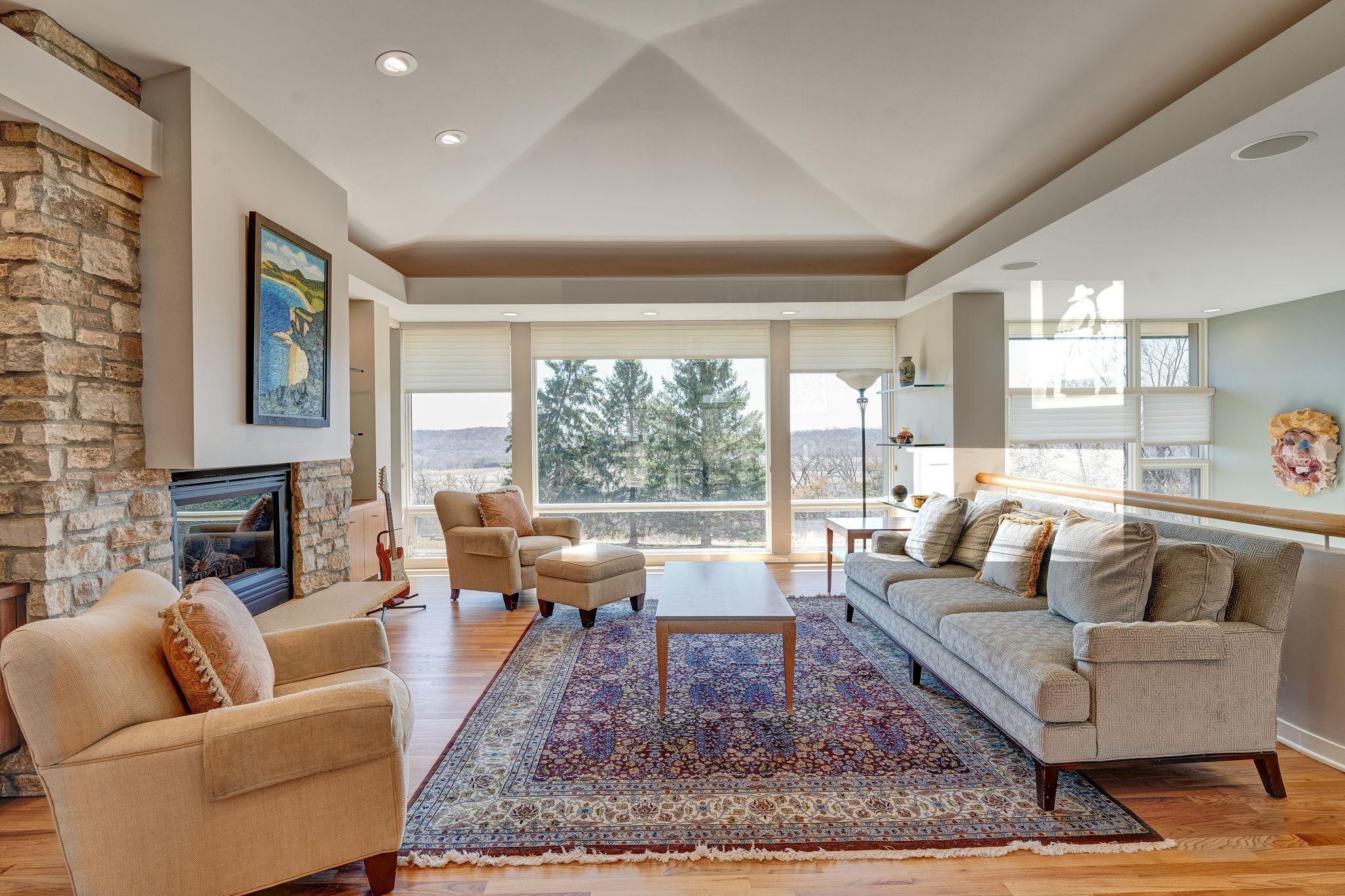 5484 Weatherhill Road SW