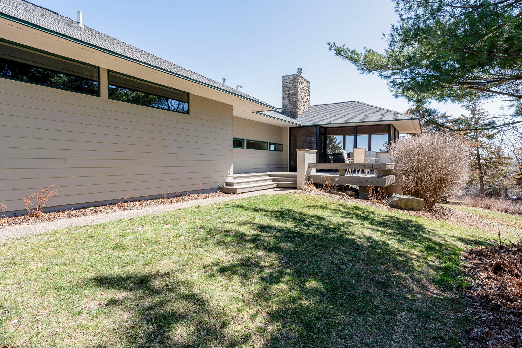 5484 Weatherhill Road SW