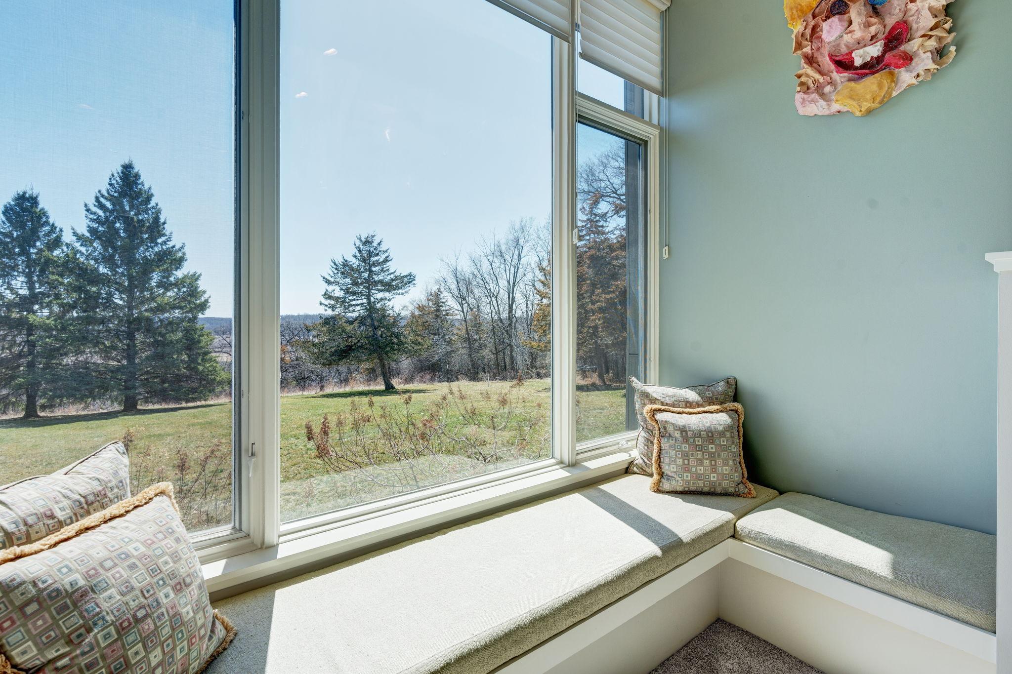 5484 Weatherhill Road SW