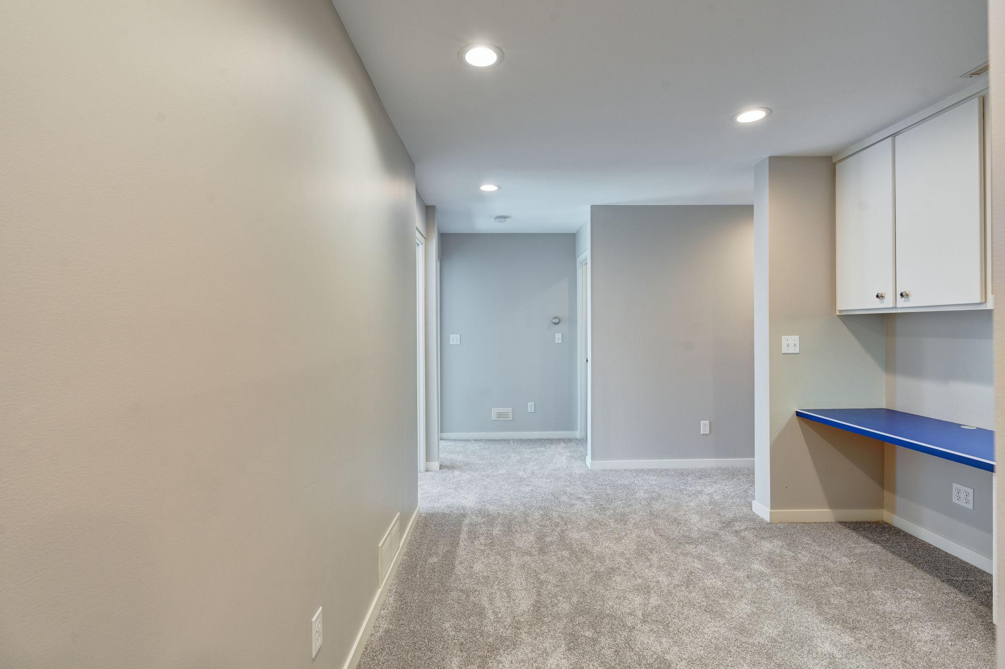 5484 Weatherhill Road SW