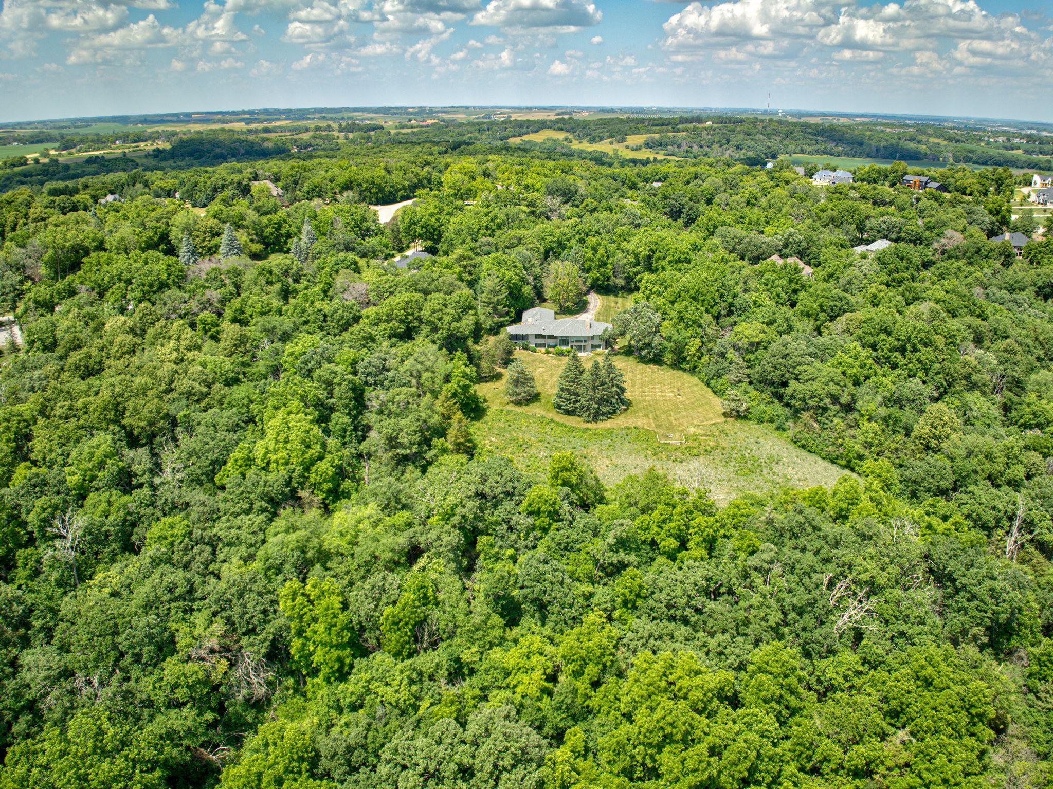 5484 Weatherhill Road SW