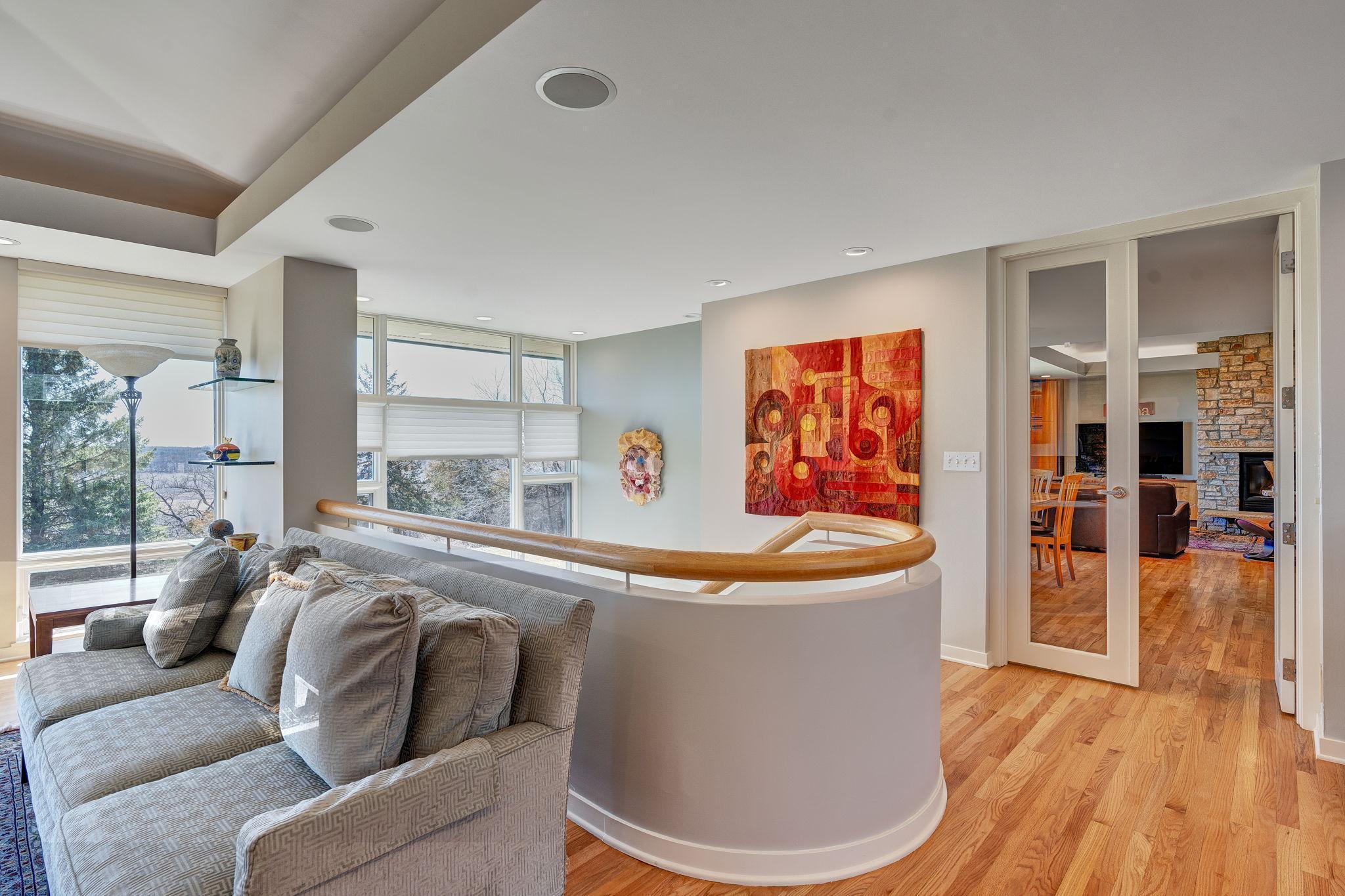 5484 Weatherhill Road SW