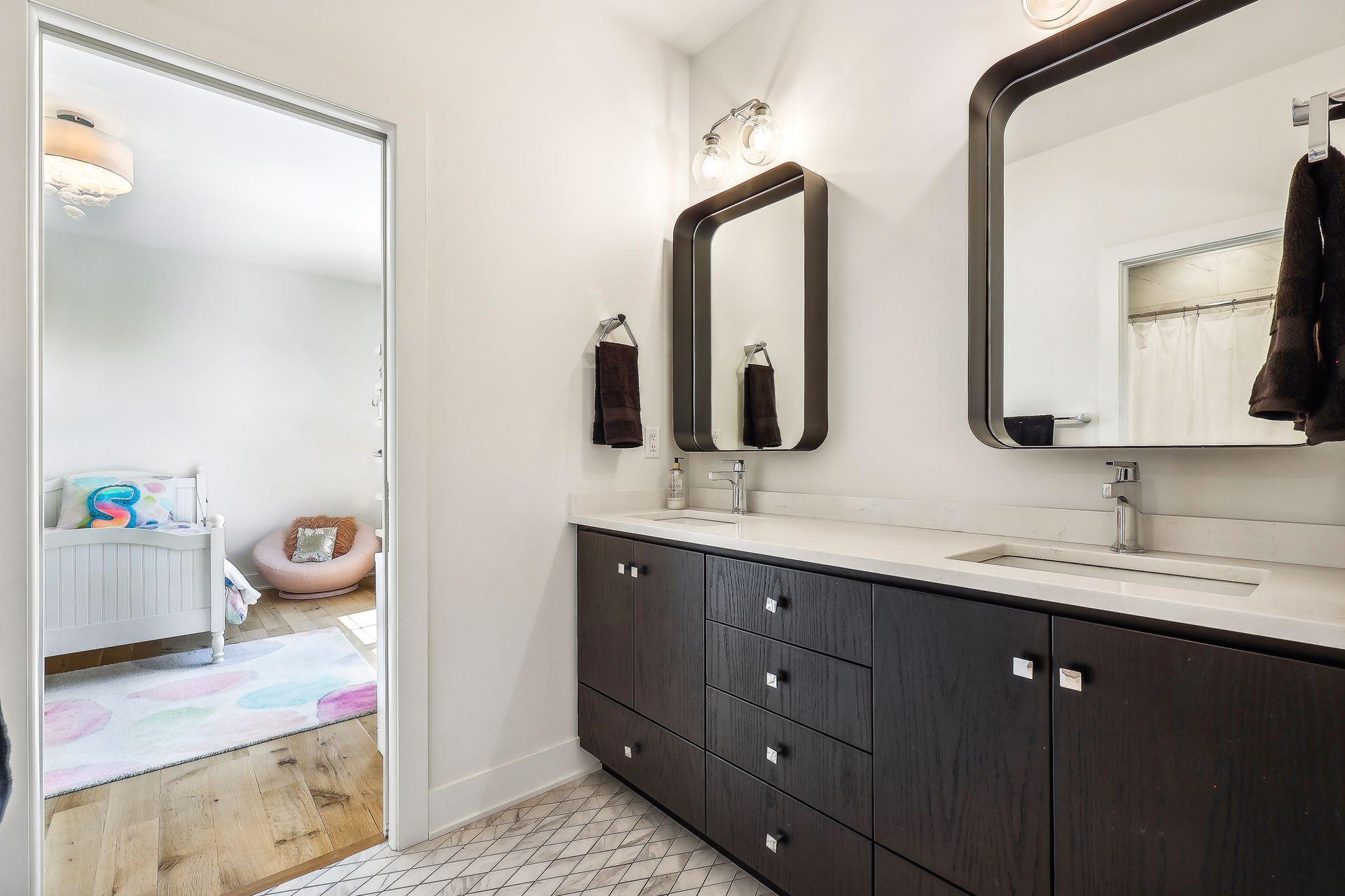 5250 Trident Lane SW