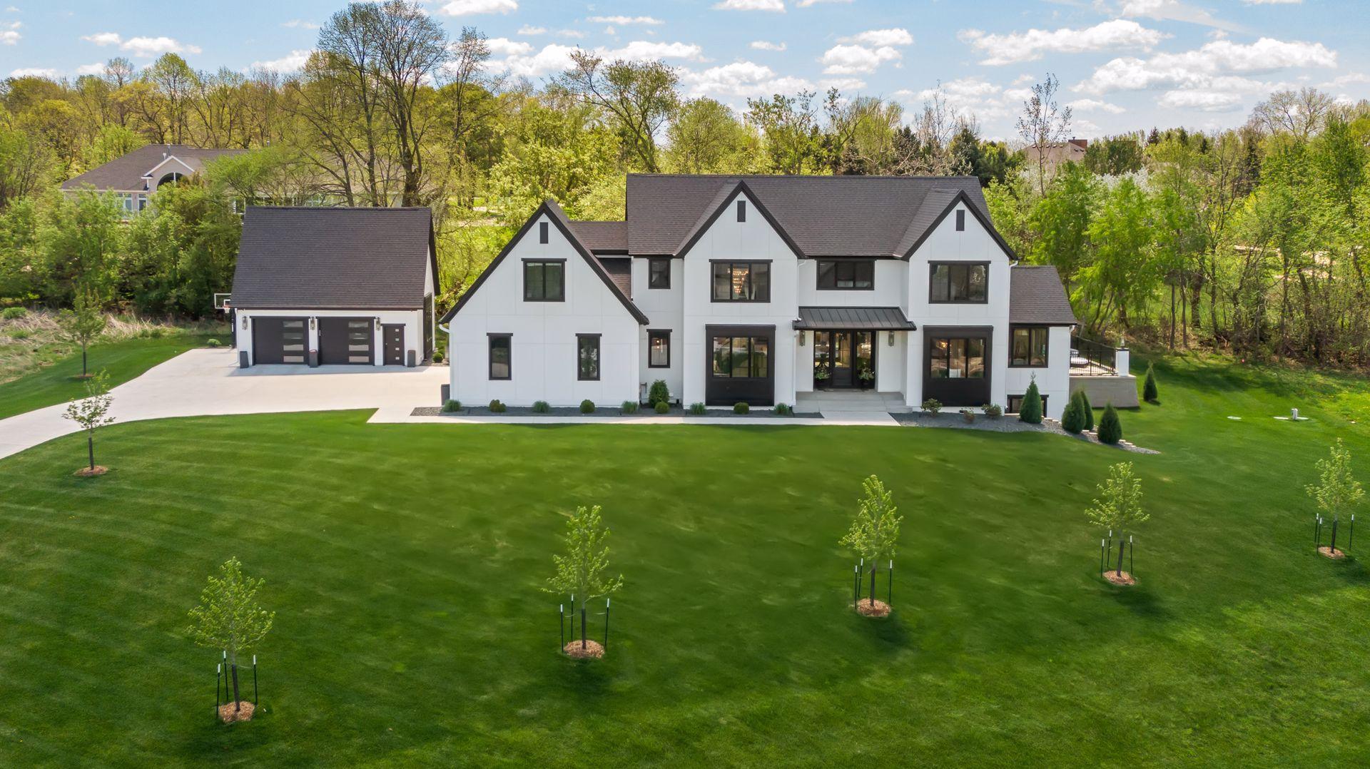 5250 Trident Lane SW