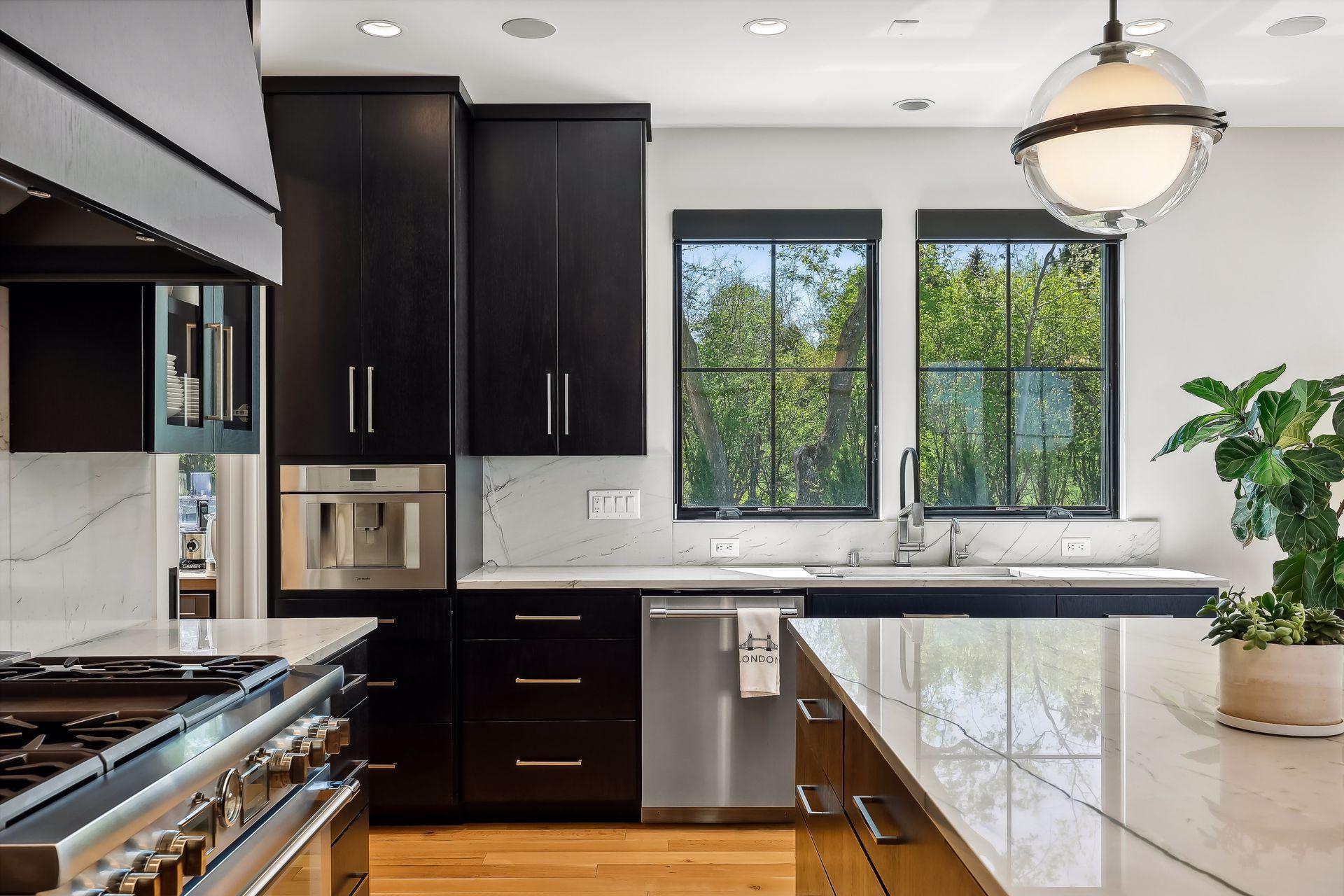 5250 Trident Lane SW