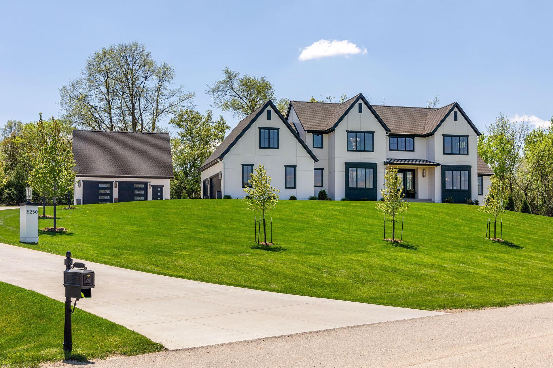 5250 Trident Lane SW