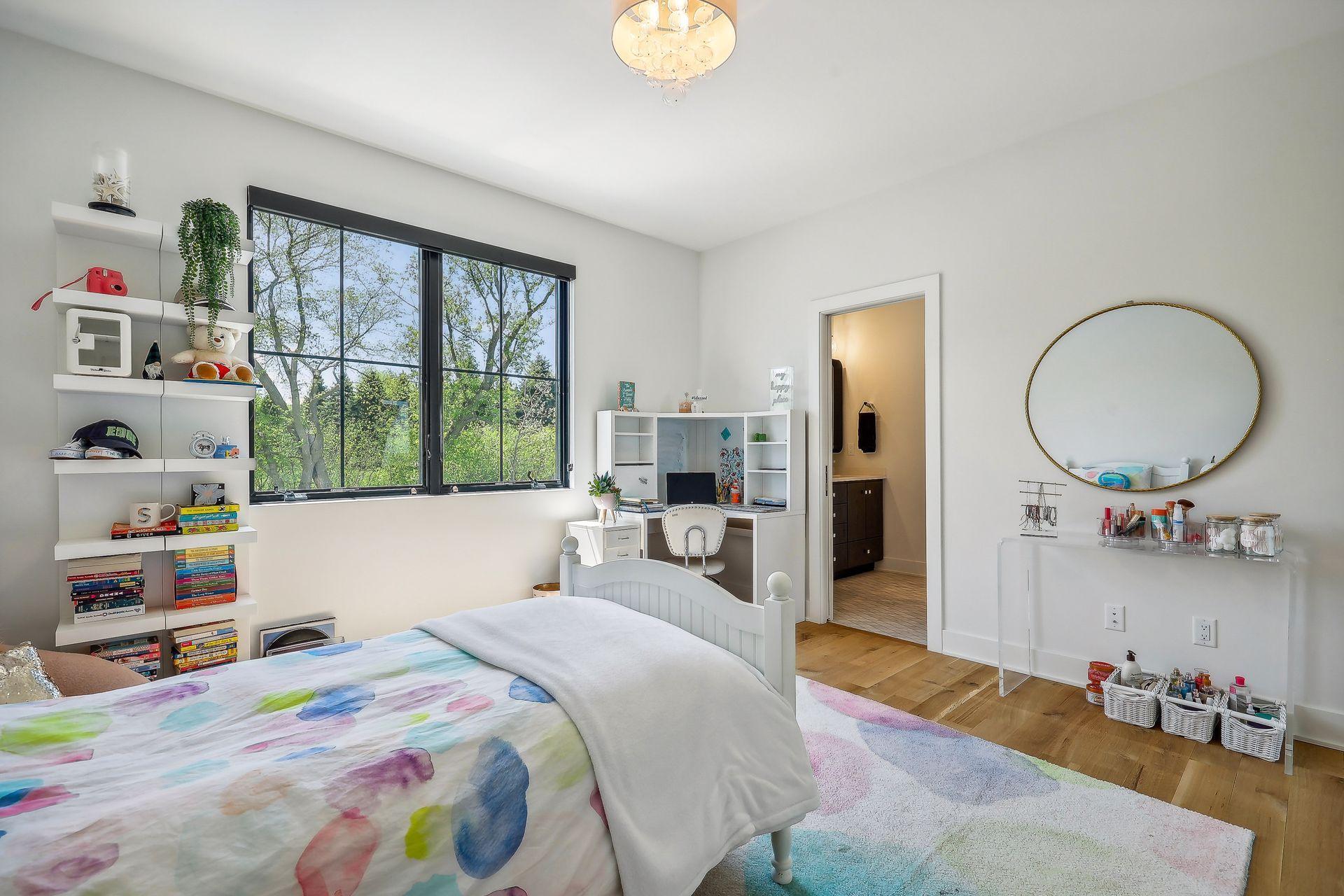 5250 Trident Lane SW