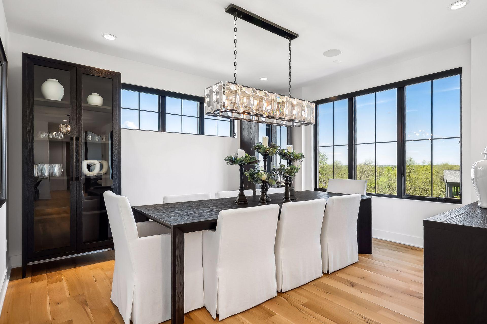 5250 Trident Lane SW