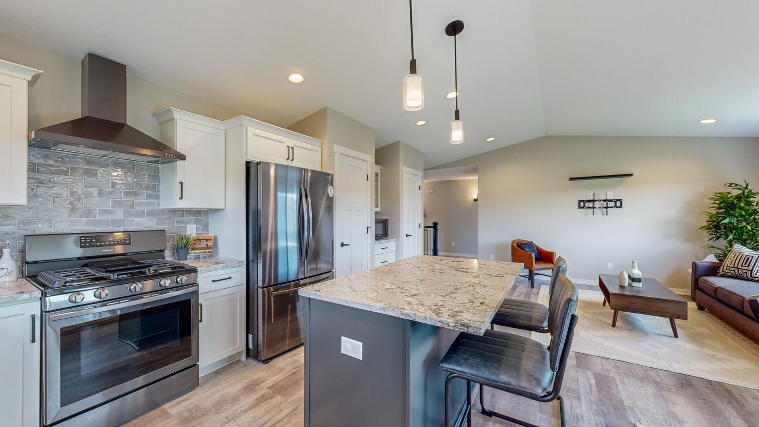 6234 Sandstone Street NW