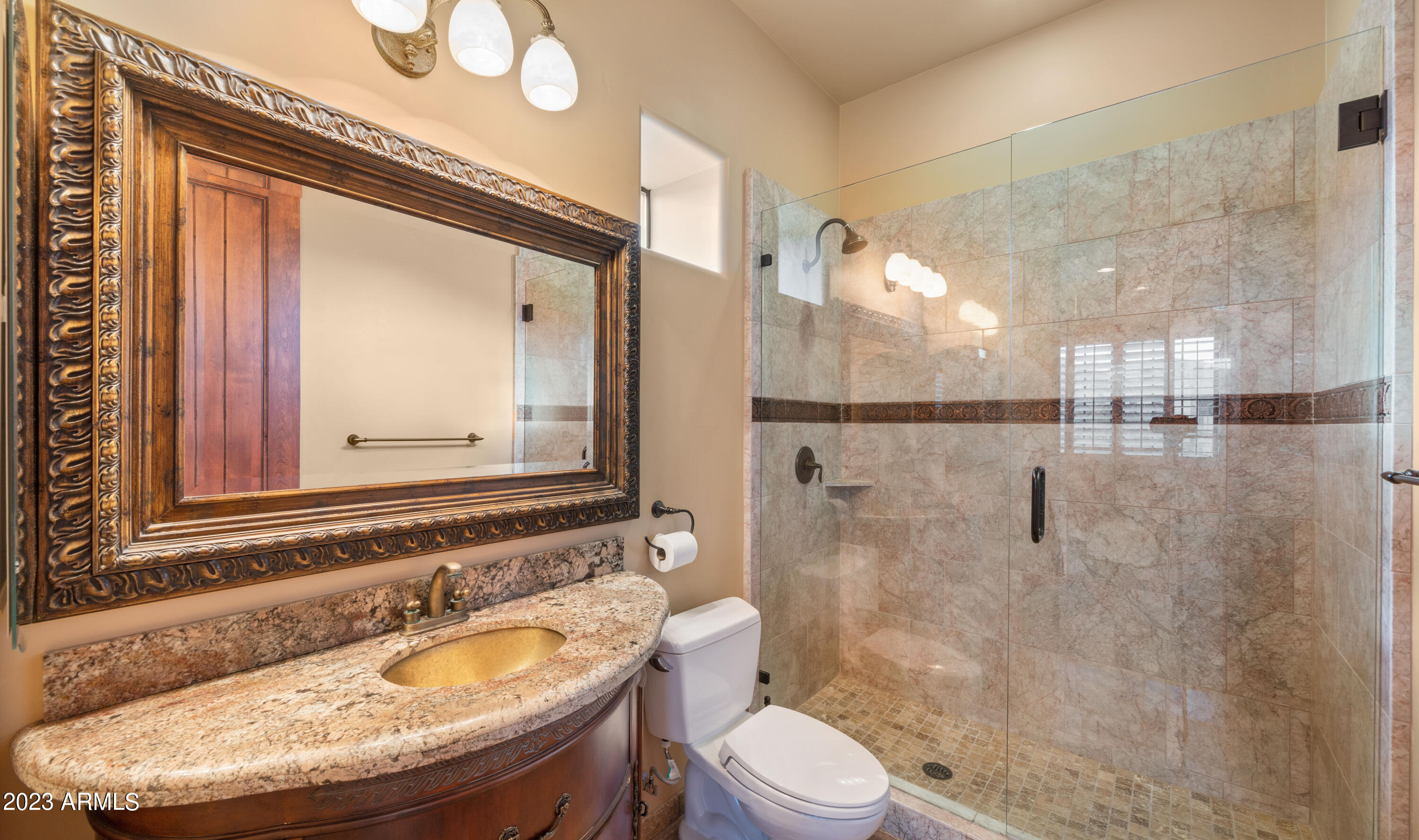 15435 N CABRILLO Drive