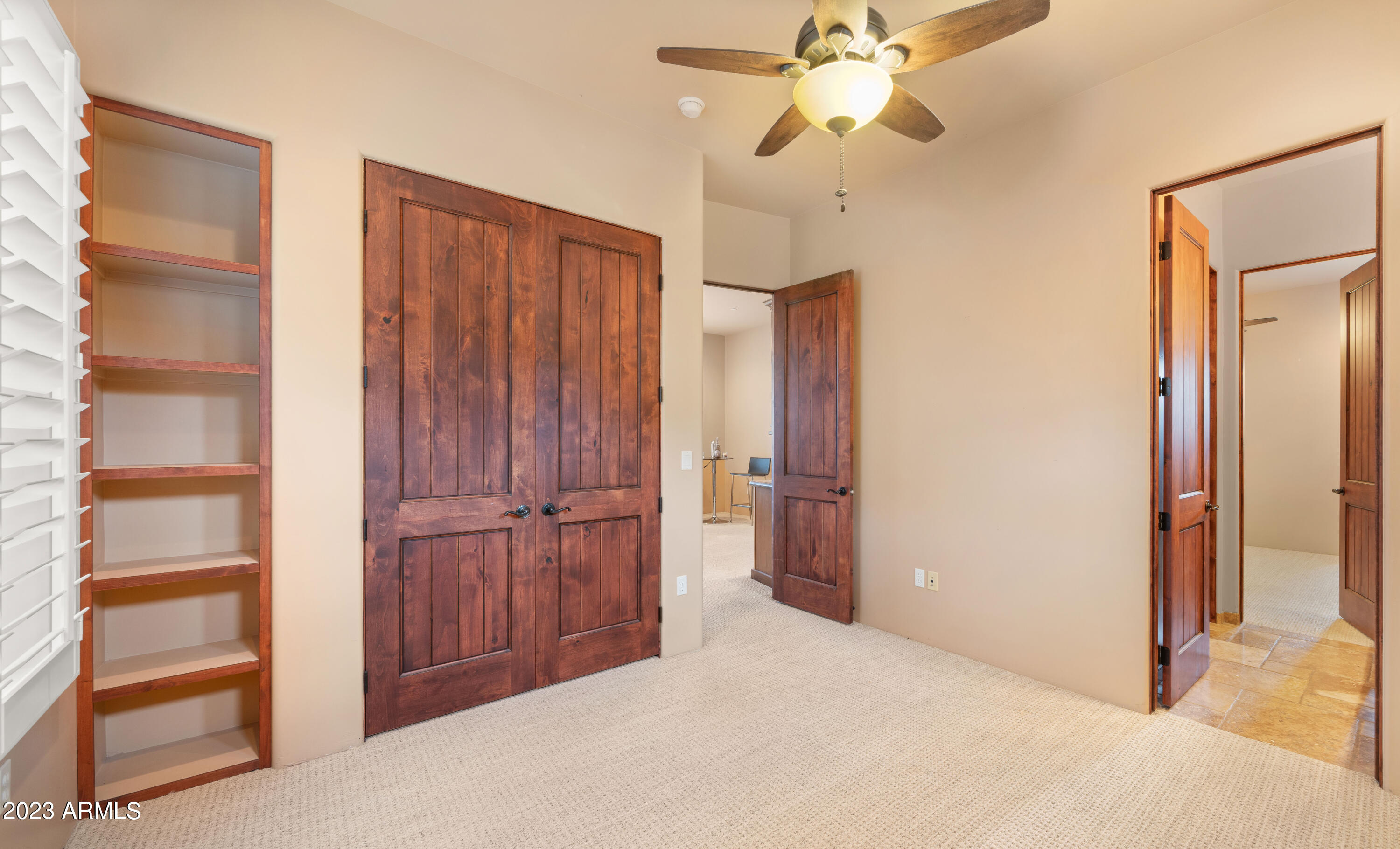 15435 N CABRILLO Drive