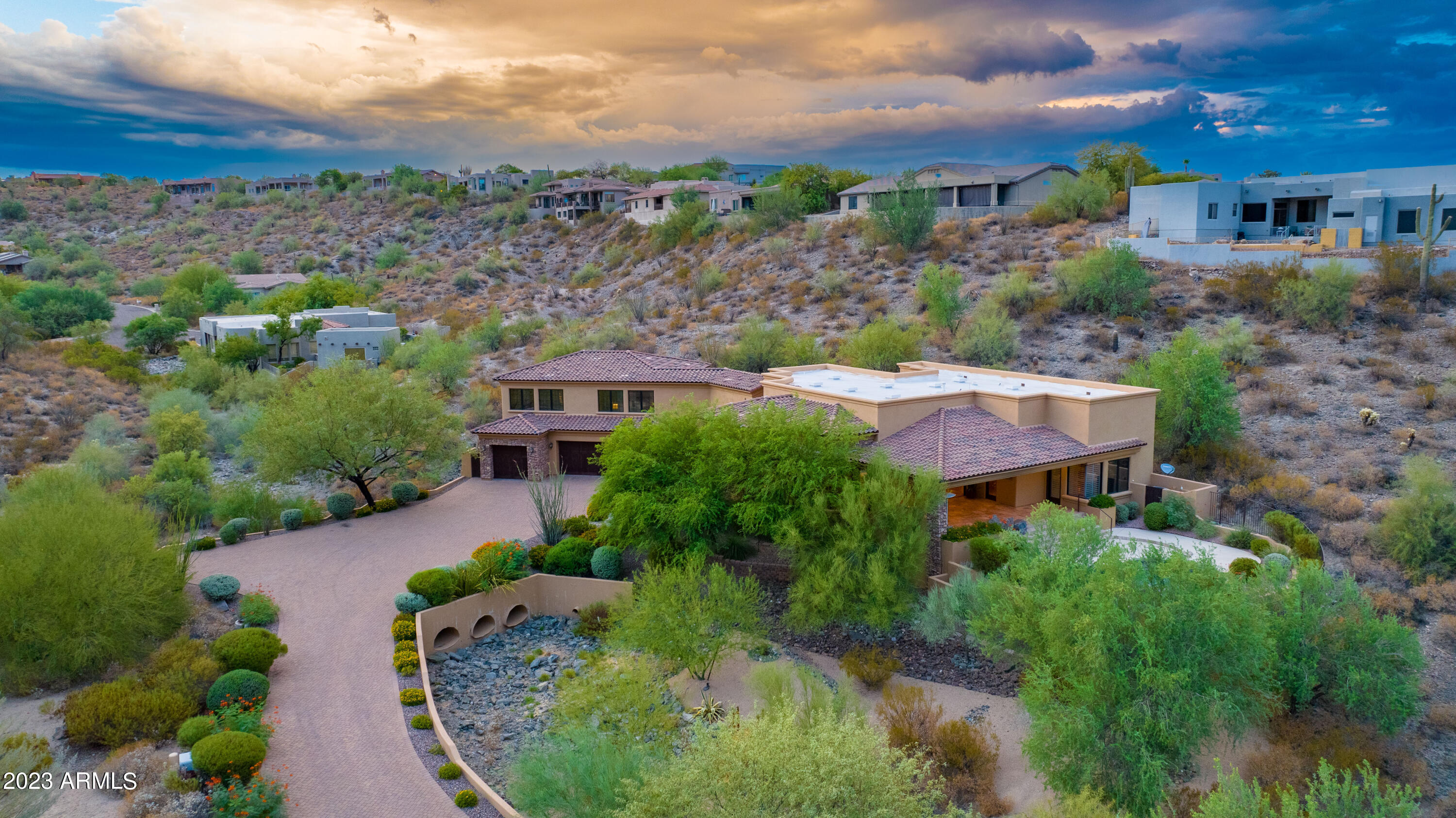 15435 N CABRILLO Drive