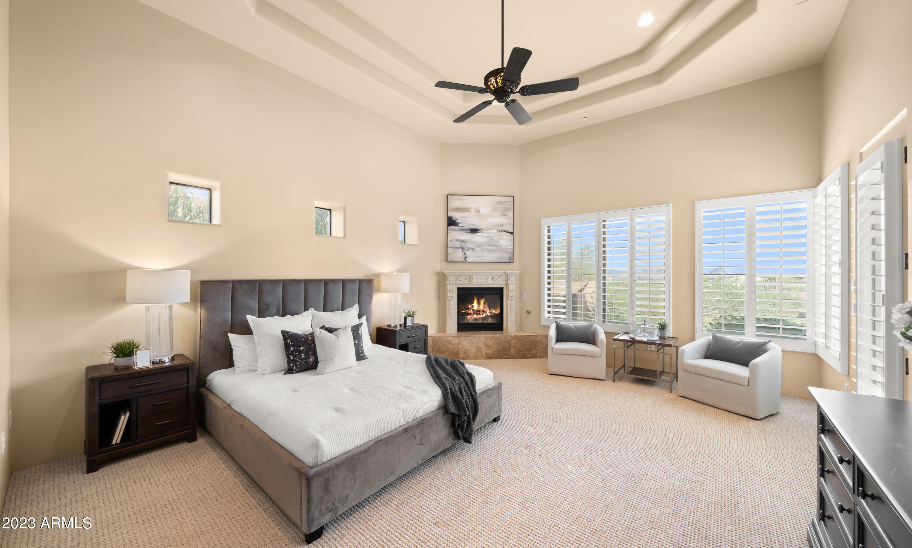 15435 N CABRILLO Drive