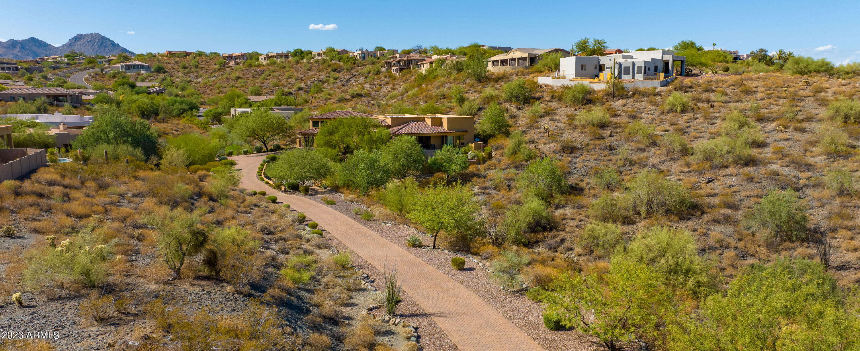 15435 N CABRILLO Drive