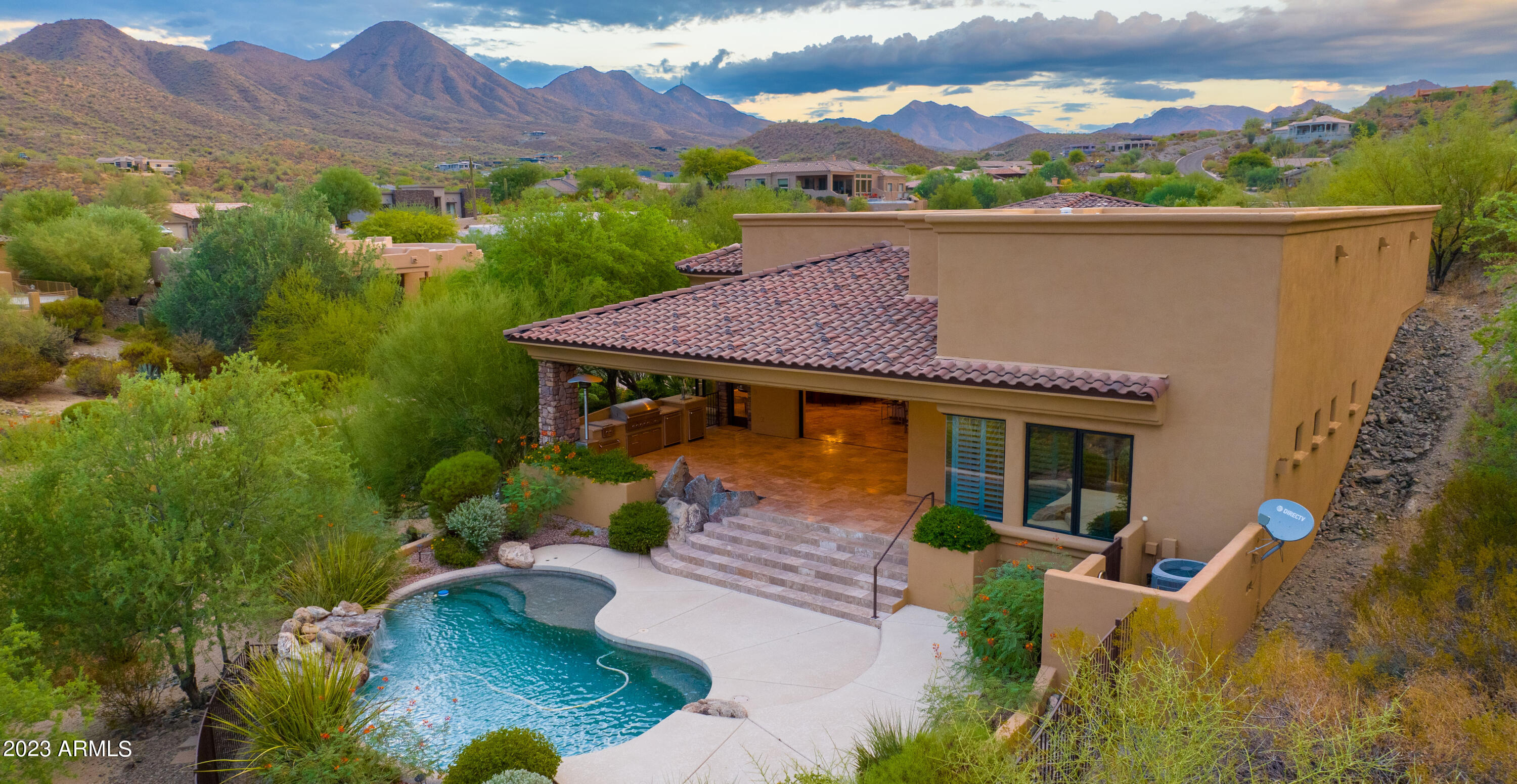 15435 N CABRILLO Drive