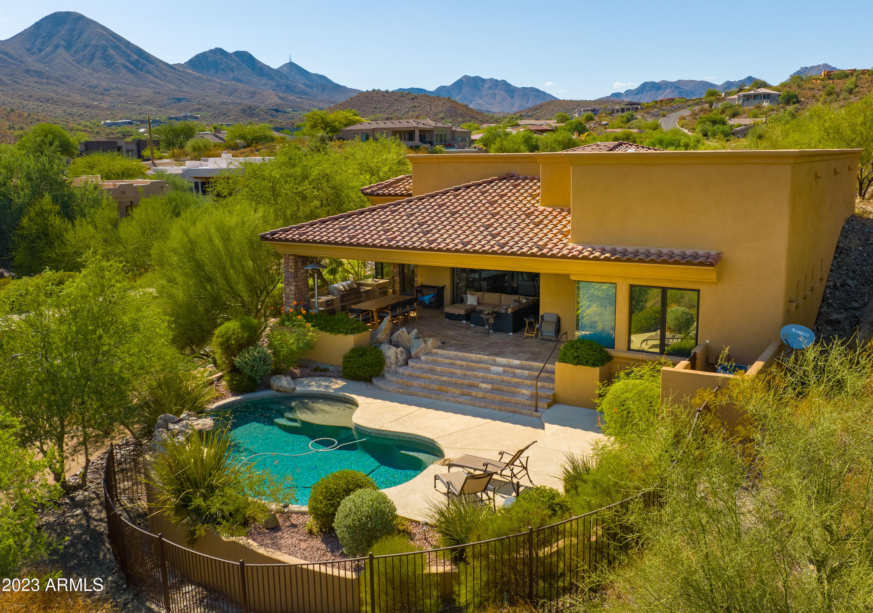 15435 N CABRILLO Drive