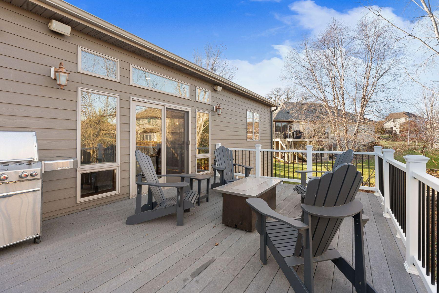 4920 Scenic View Drive SW