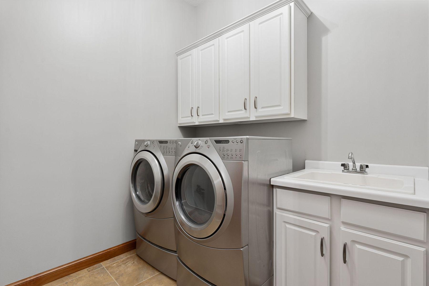 4920 Scenic View Drive SW