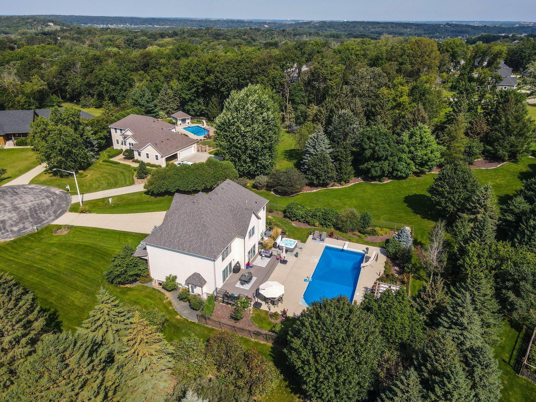 3112 Braemore Lane SW