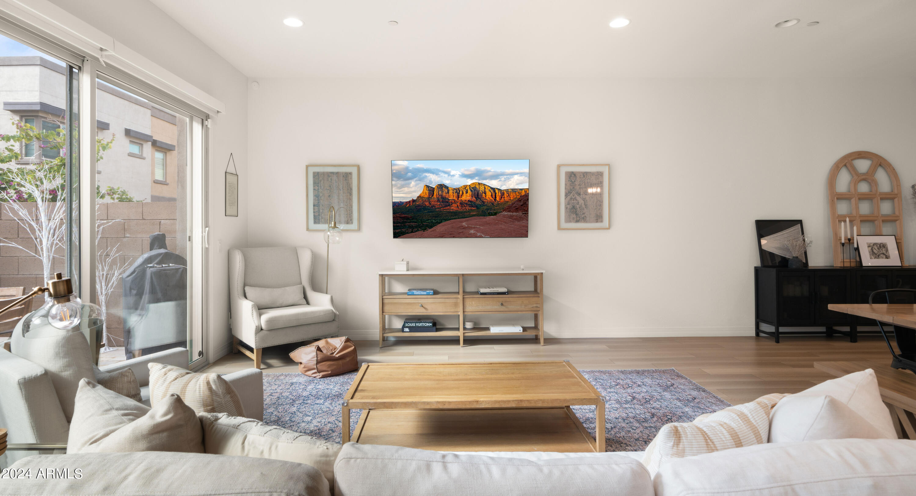 7457 E CONQUISTADORES Drive