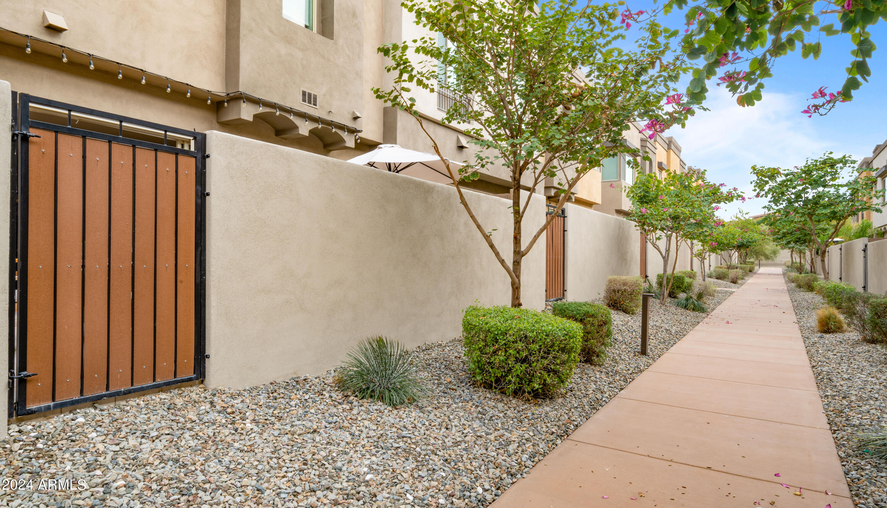 7457 E CONQUISTADORES Drive