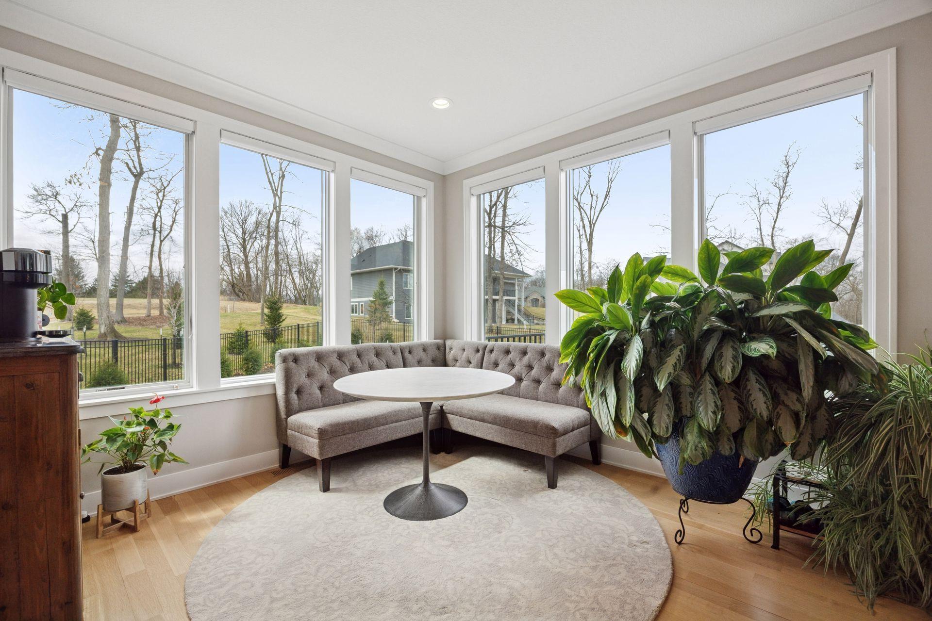 2989 Monarch Lane SW