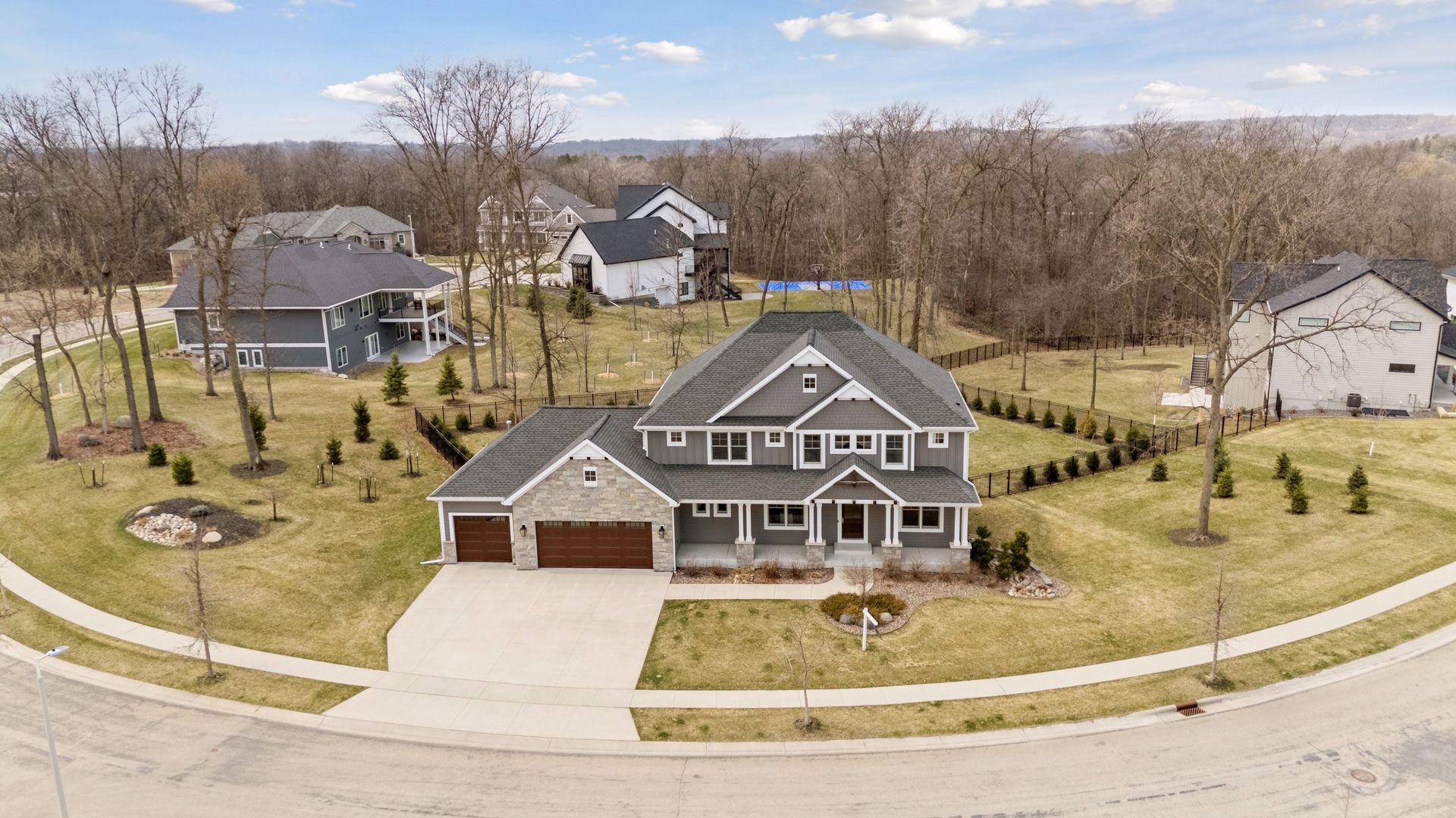 2989 Monarch Lane SW