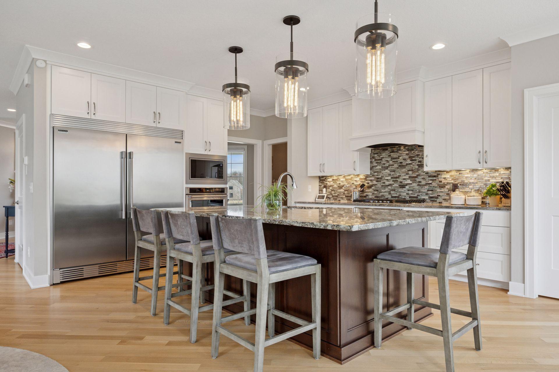 2989 Monarch Lane SW