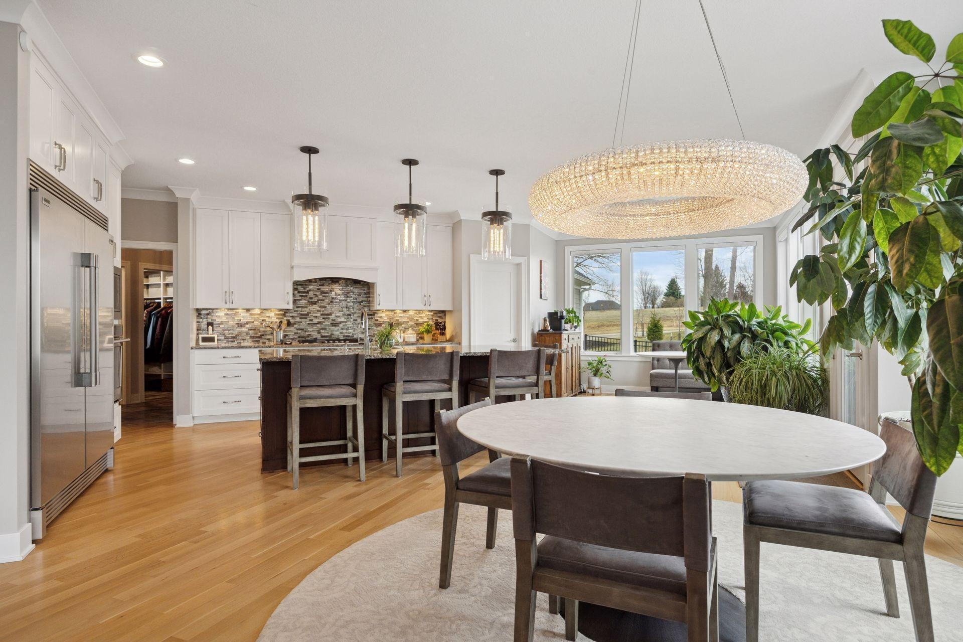 2989 Monarch Lane SW