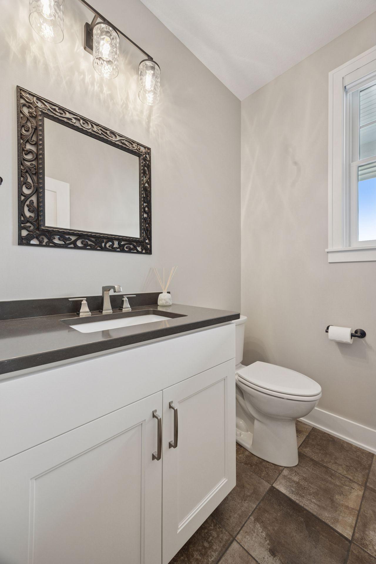 2989 Monarch Lane SW