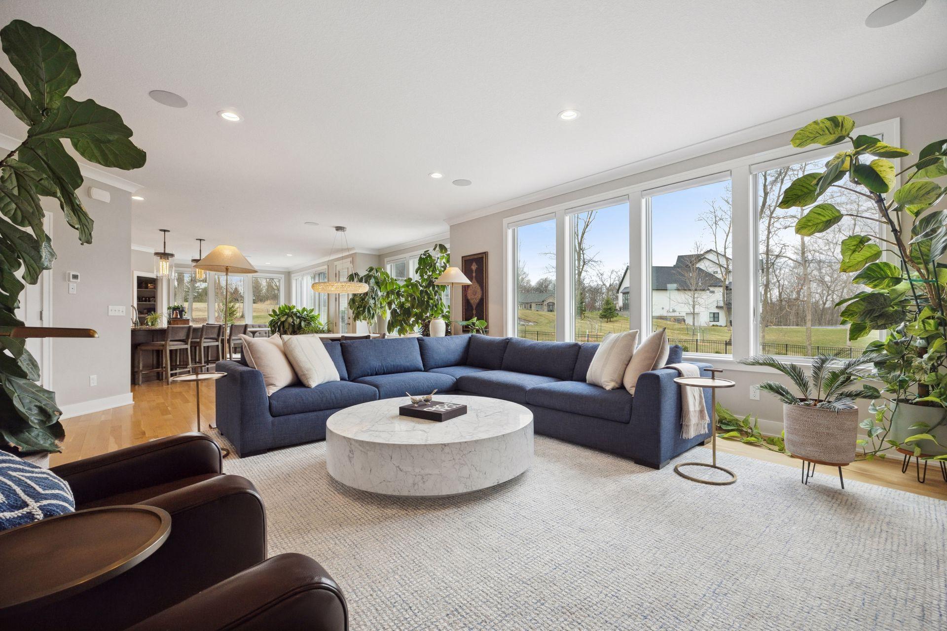 2989 Monarch Lane SW