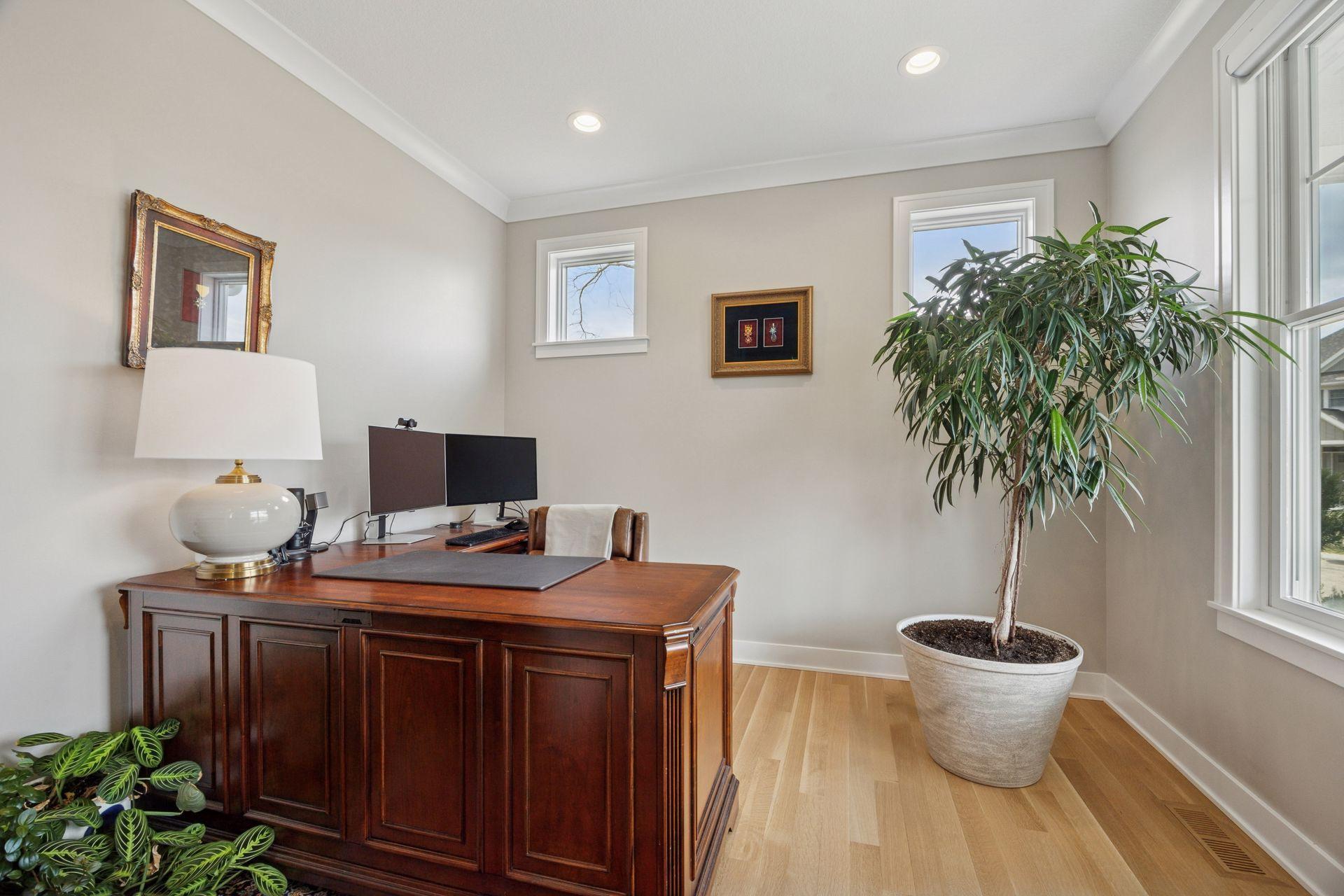 2989 Monarch Lane SW