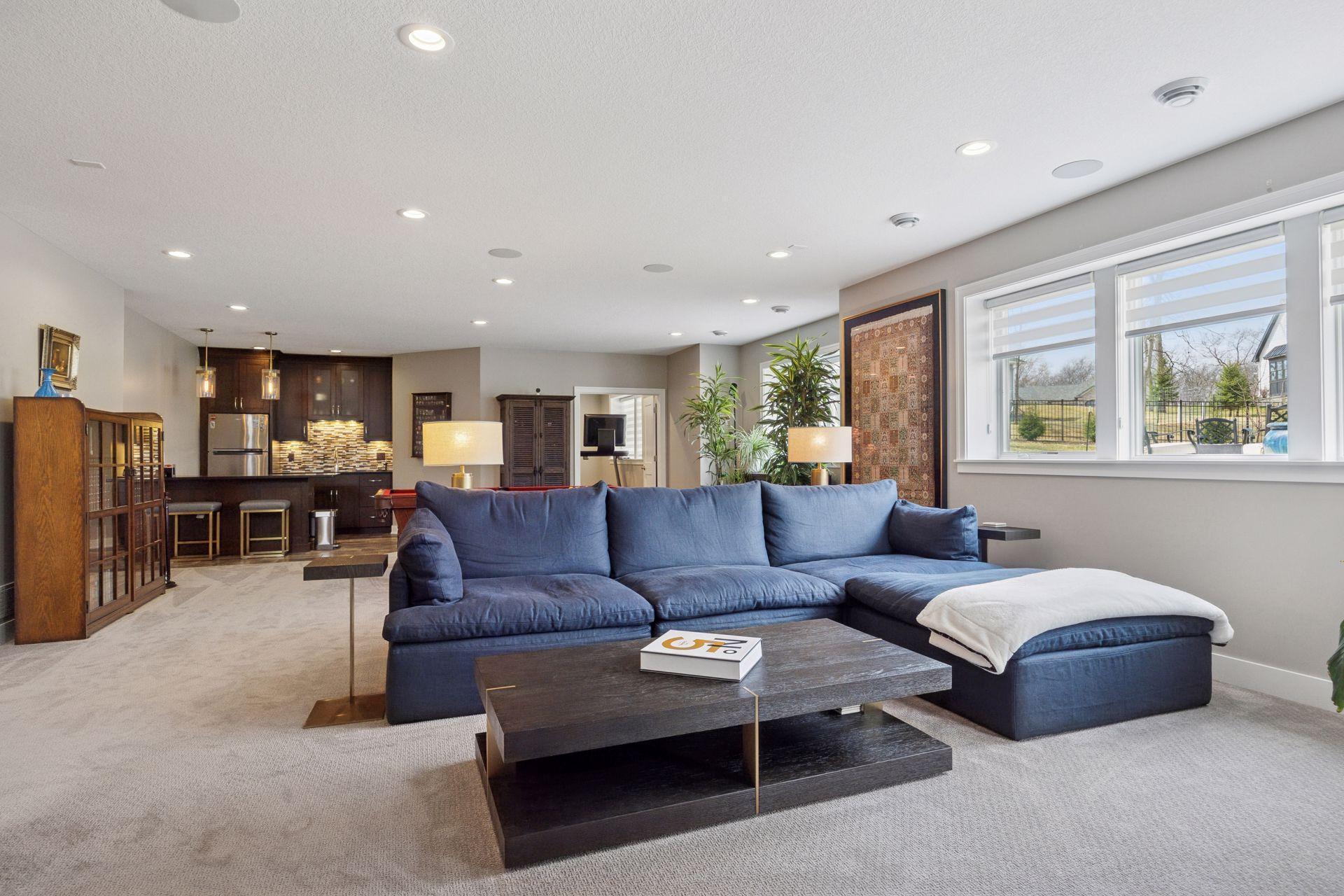 2989 Monarch Lane SW