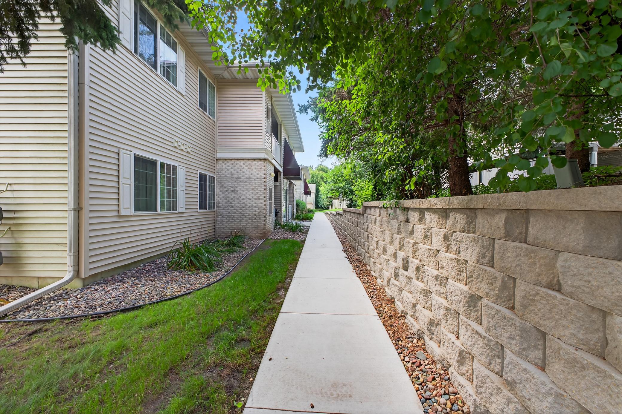 861 37th Avenue NW Unit: C