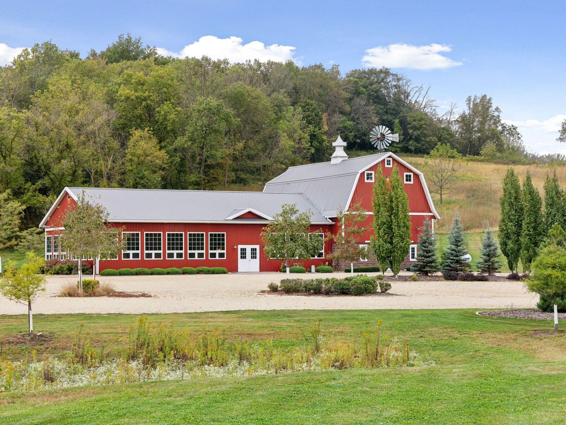 5901 County Road 105 NW