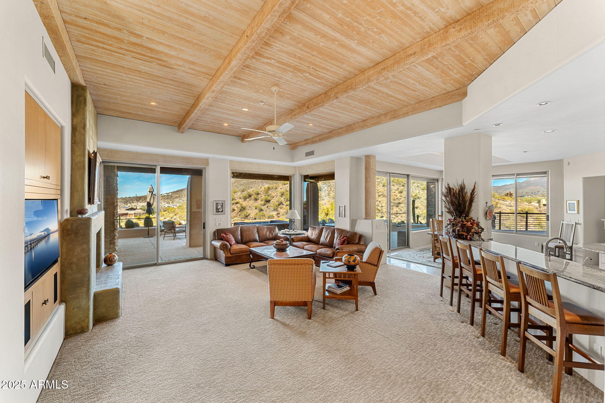 9904 E LOOKOUT MOUNTAIN Drive