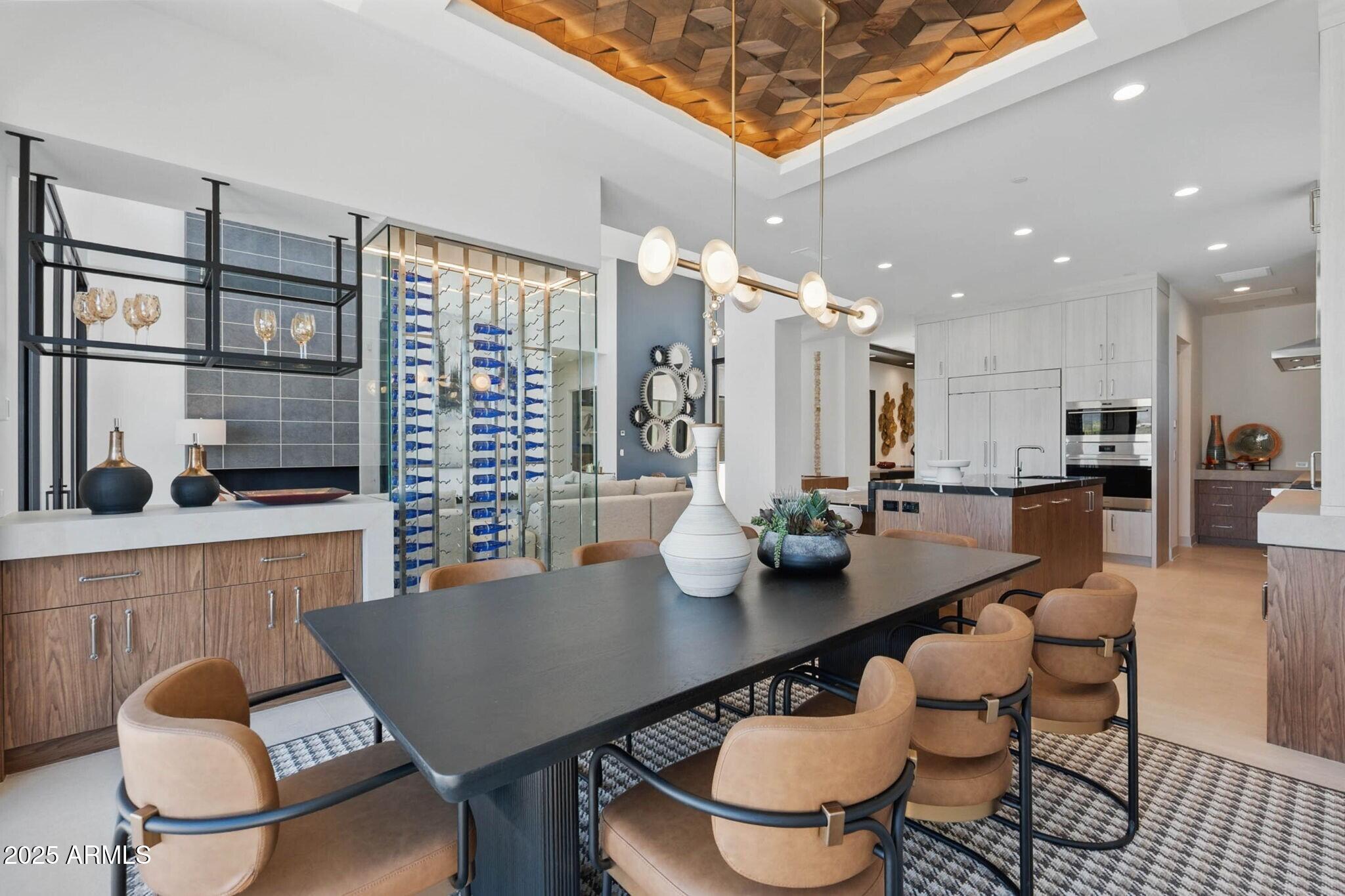 37200 N CAVE CREEK Road, 1013