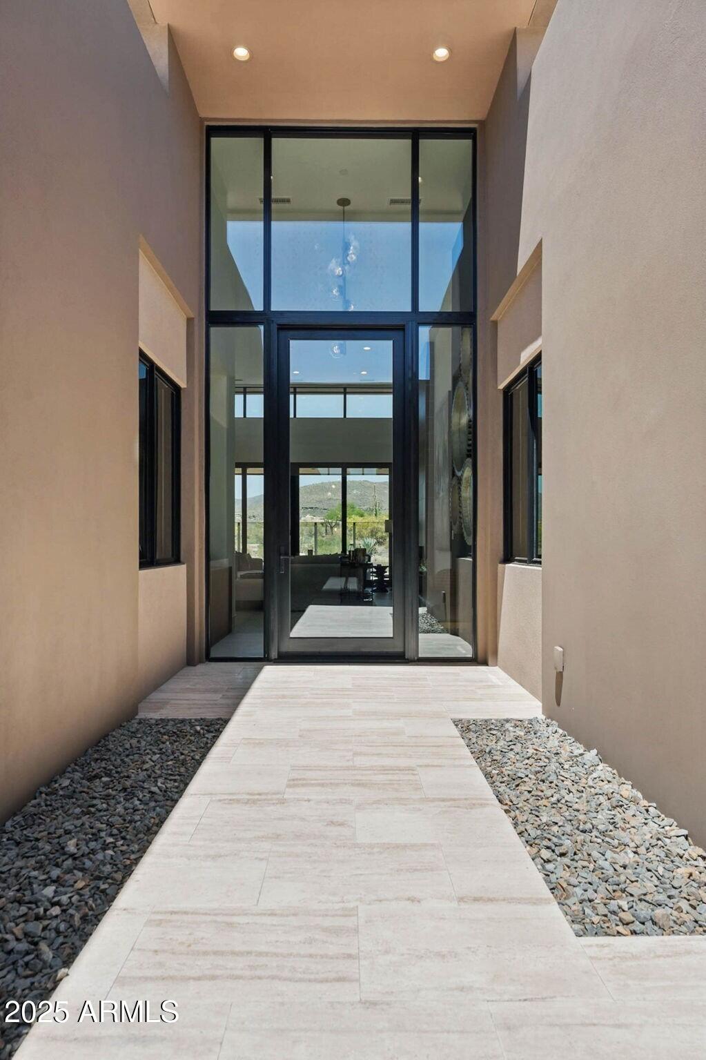 37200 N CAVE CREEK Road, 1013