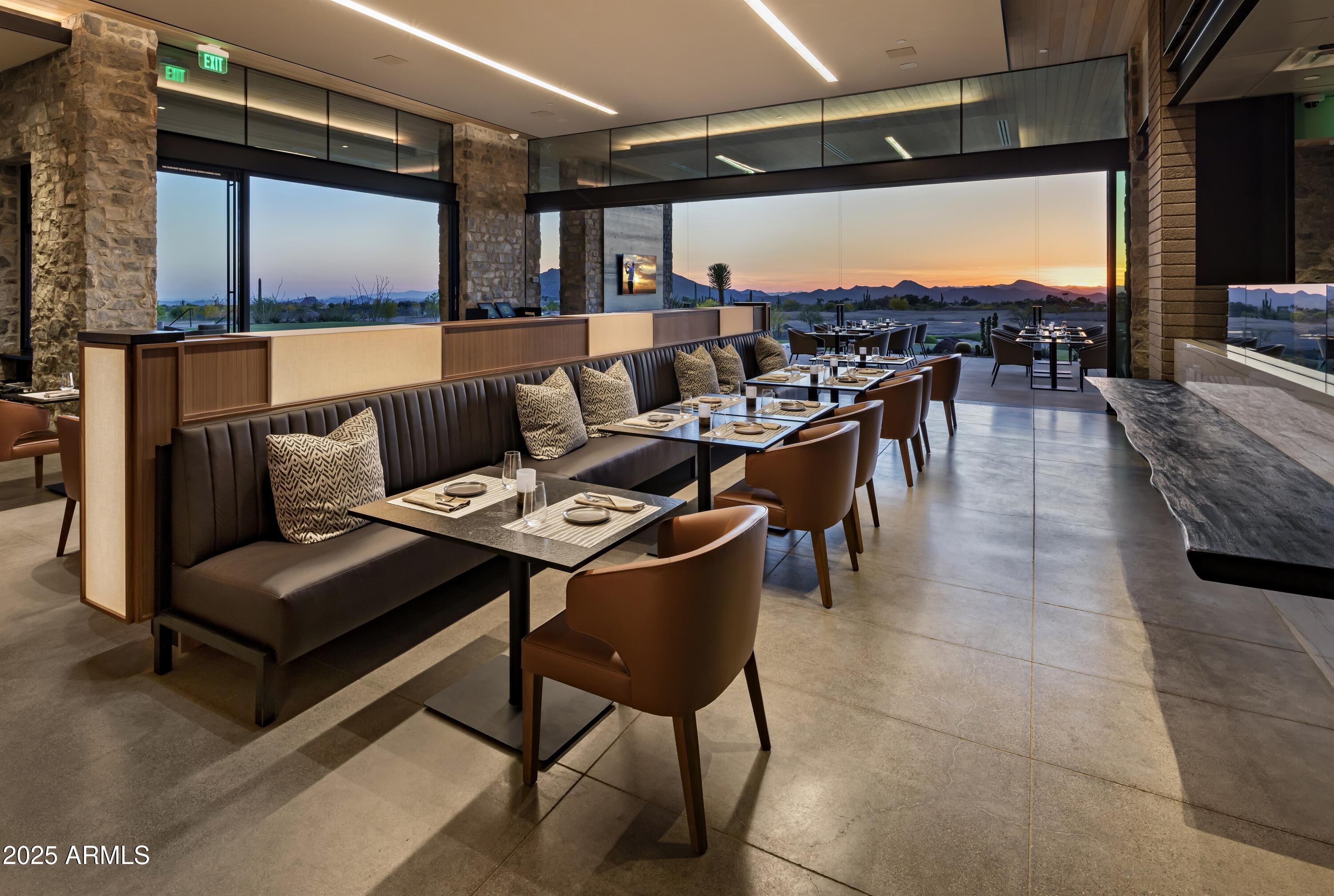 37200 N CAVE CREEK Road, 1013