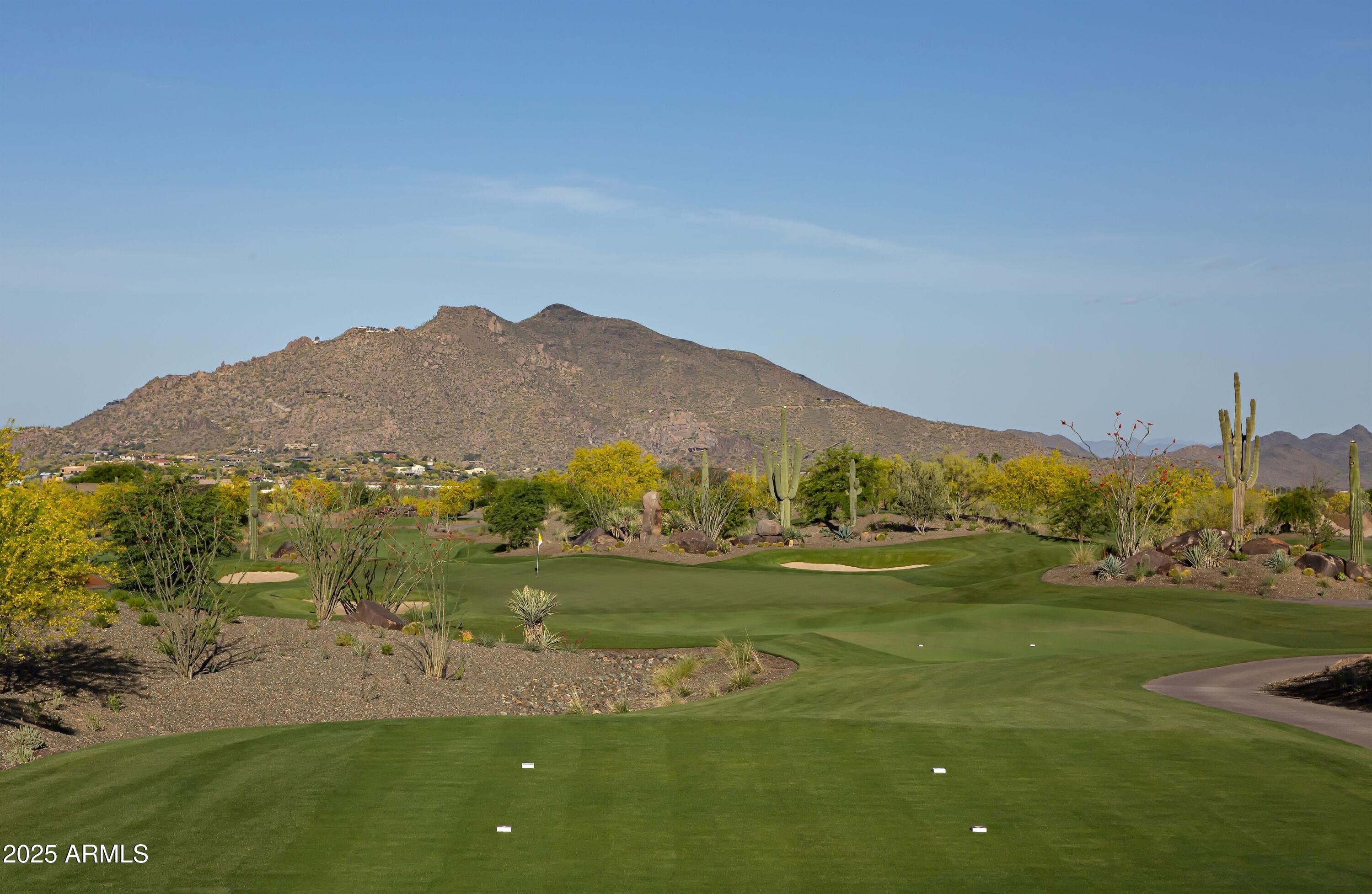 37200 N CAVE CREEK Road, 1013