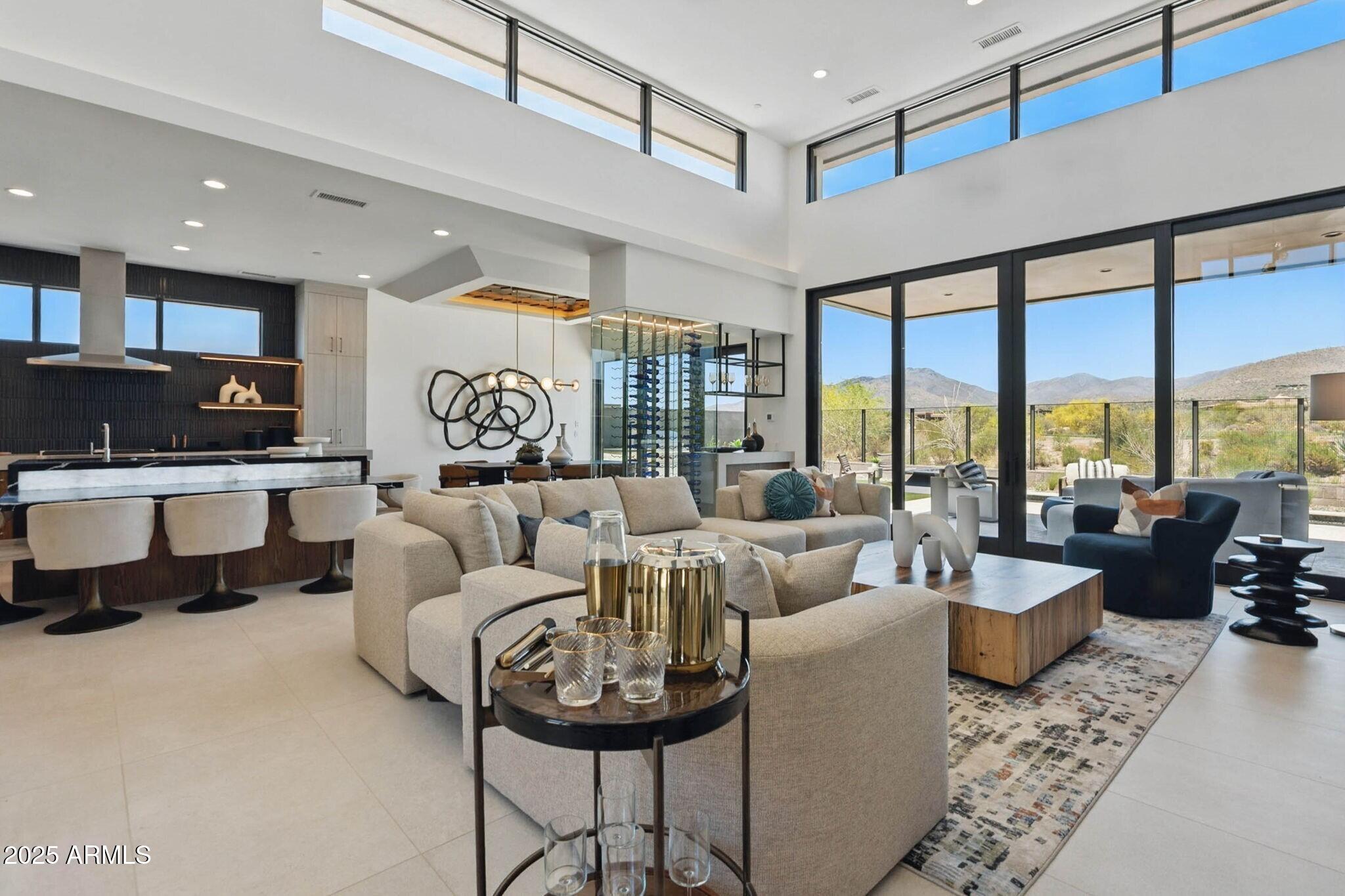 37200 N CAVE CREEK Road, 1013