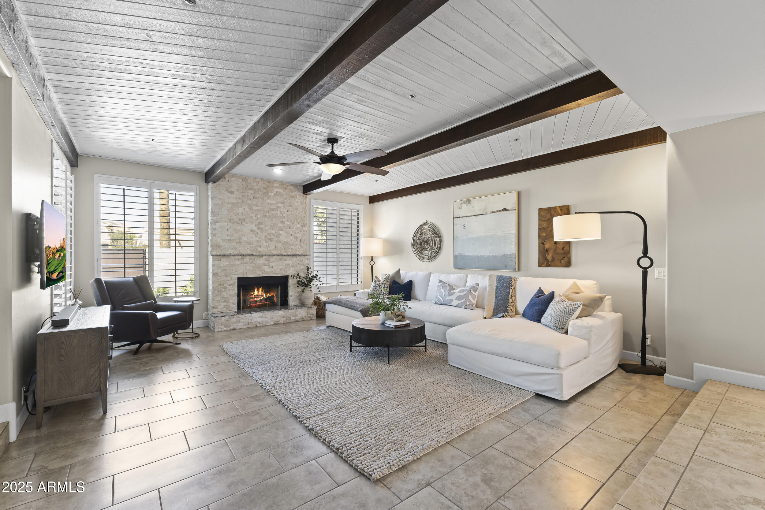 8100 E CAMELBACK Road, 143