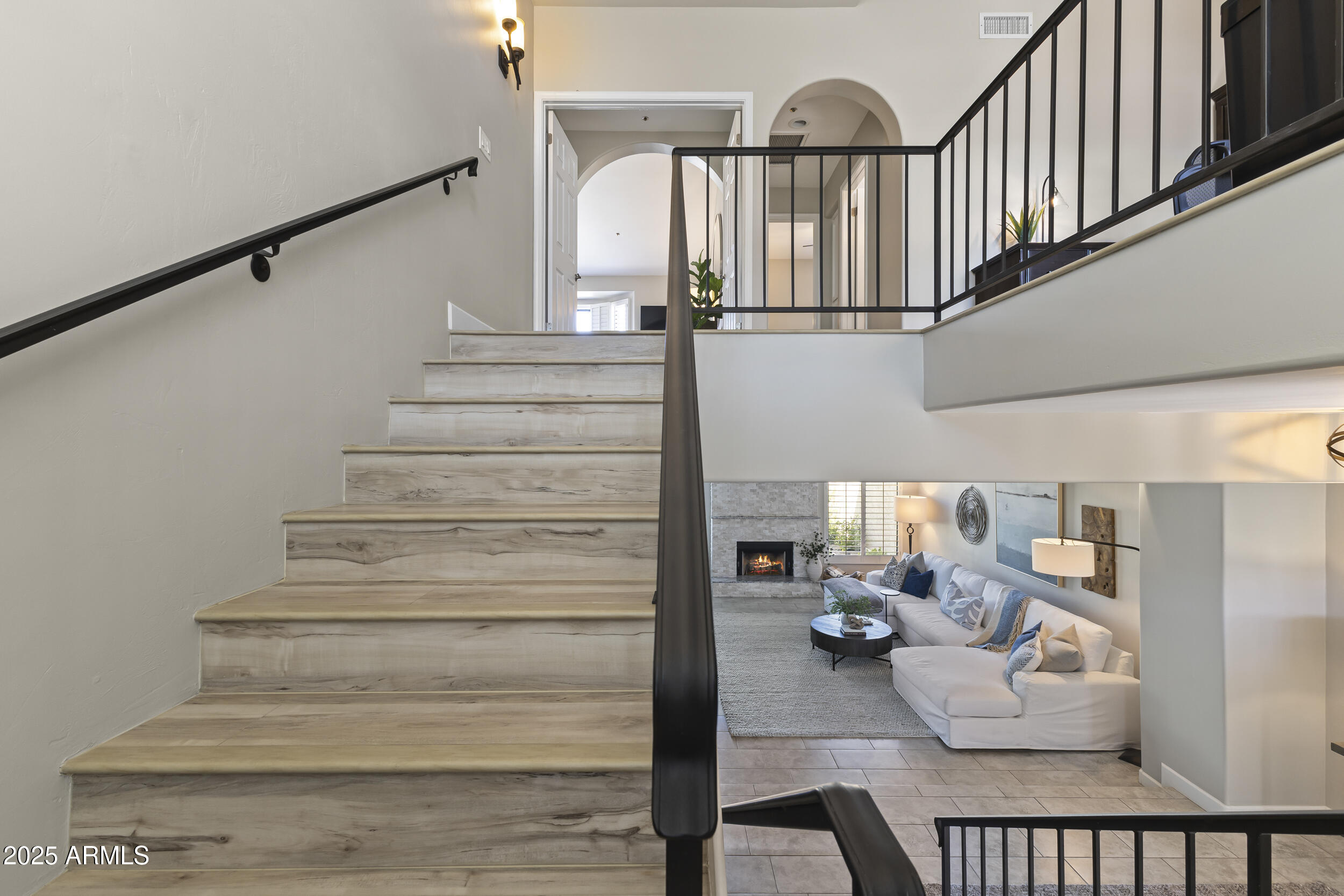 8100 E CAMELBACK Road, 143