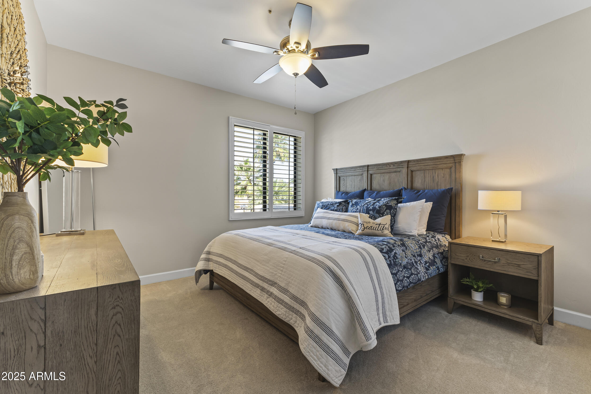 8100 E CAMELBACK Road, 143