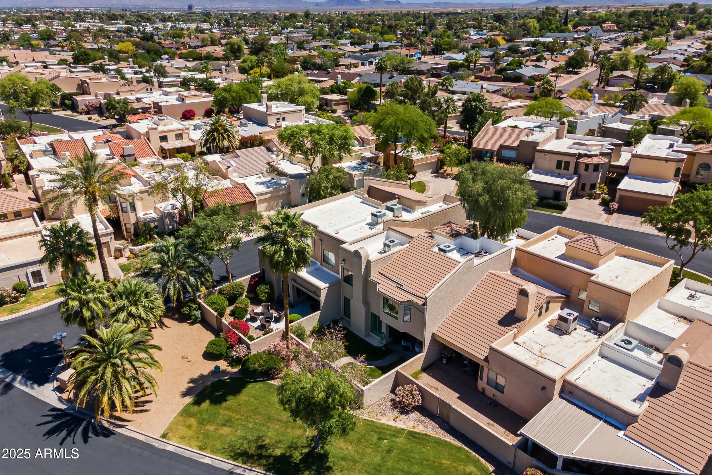 8100 E CAMELBACK Road, 143