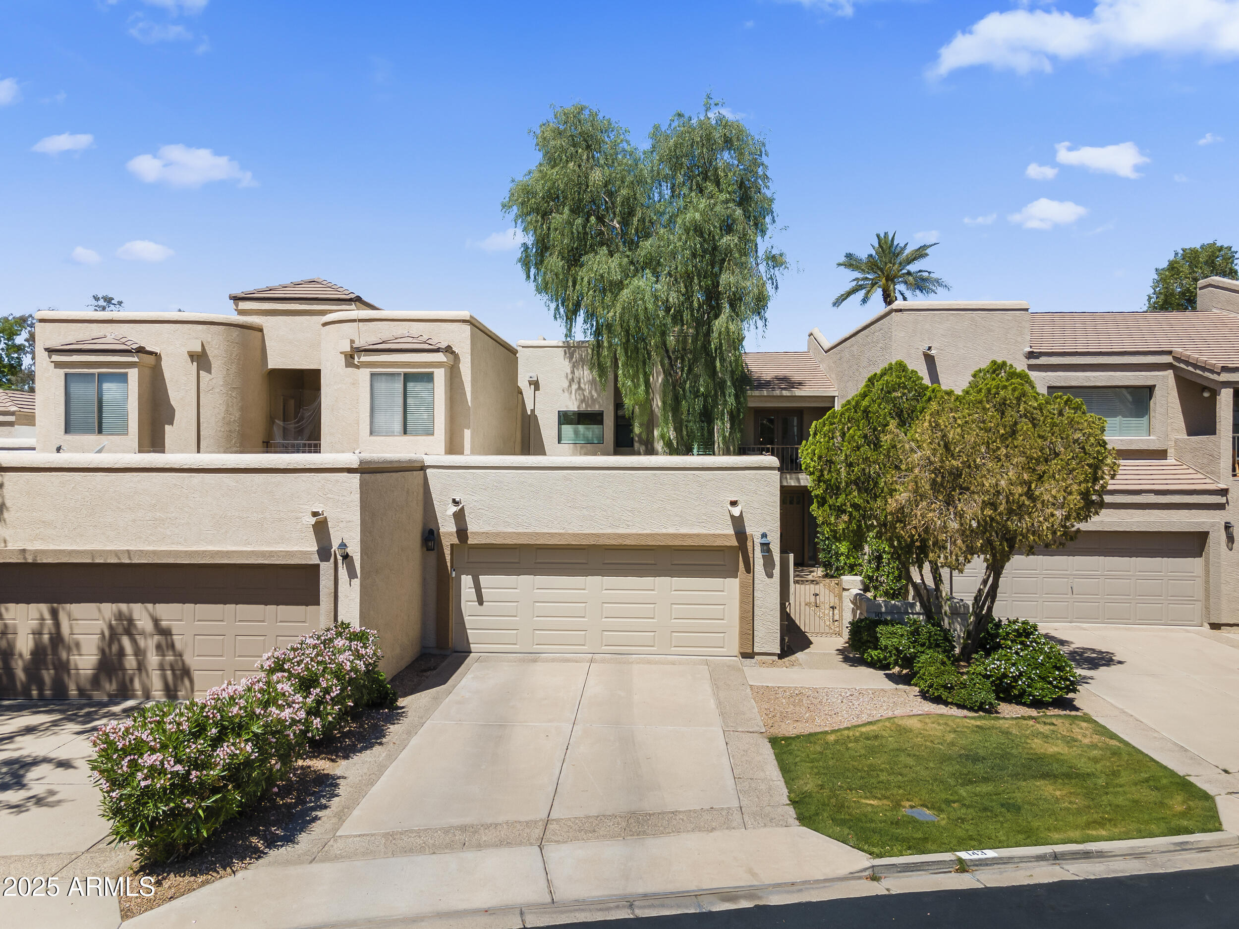 8100 E CAMELBACK Road, 143